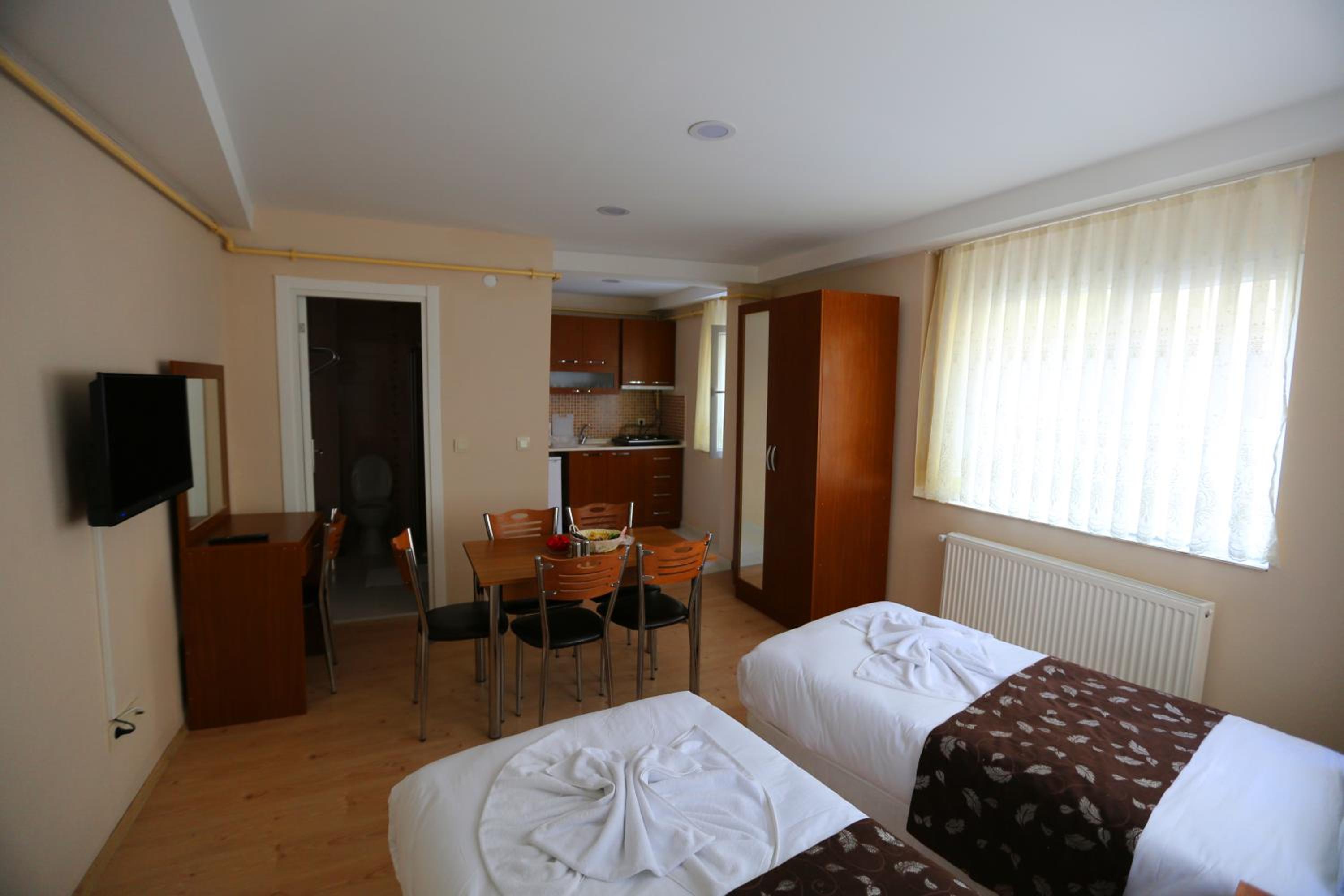 Two-Bedroom Apartment (4 Adults) photo 2