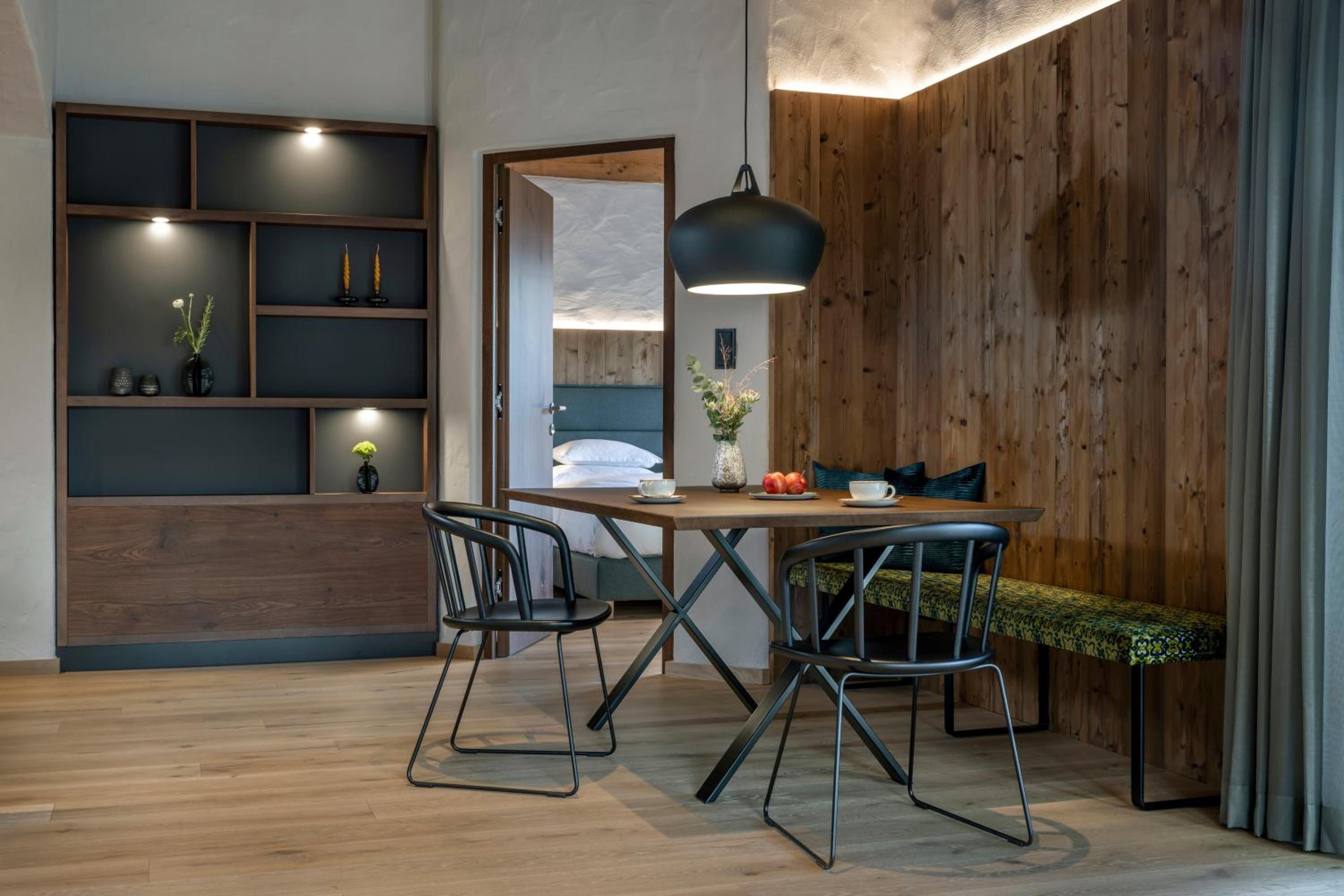 Superior Suite - Photo 3