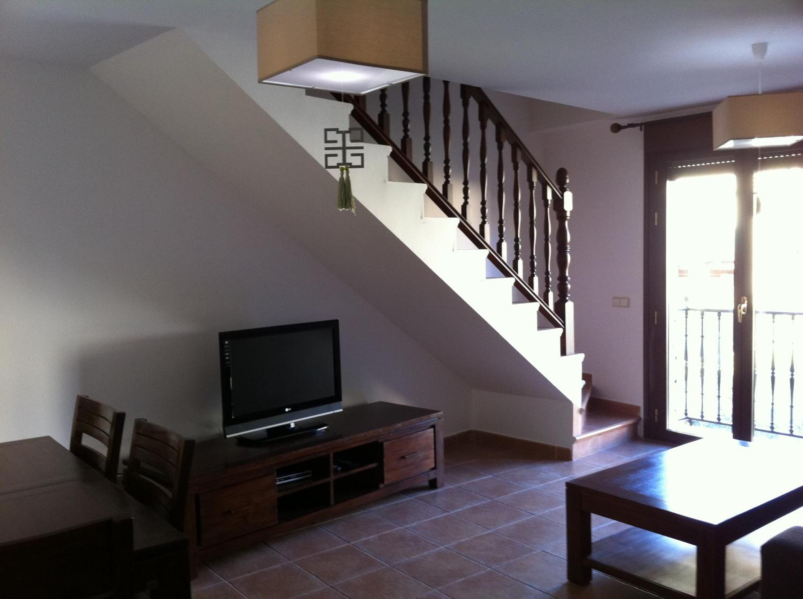 Three-Bedroom Apartment - Photo 8