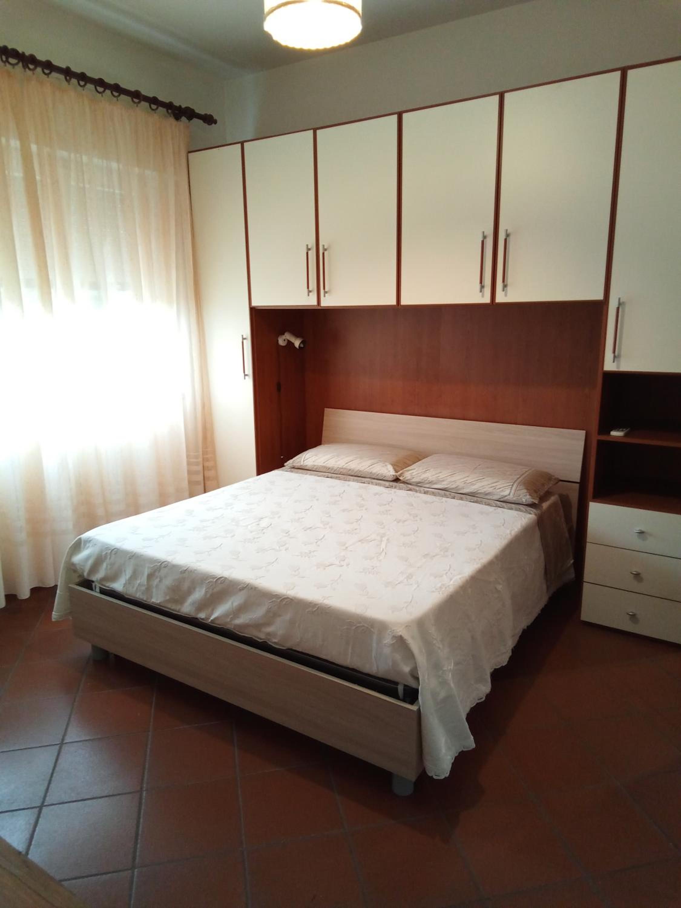 Two-Bedroom Apartment with Balcony photo 3