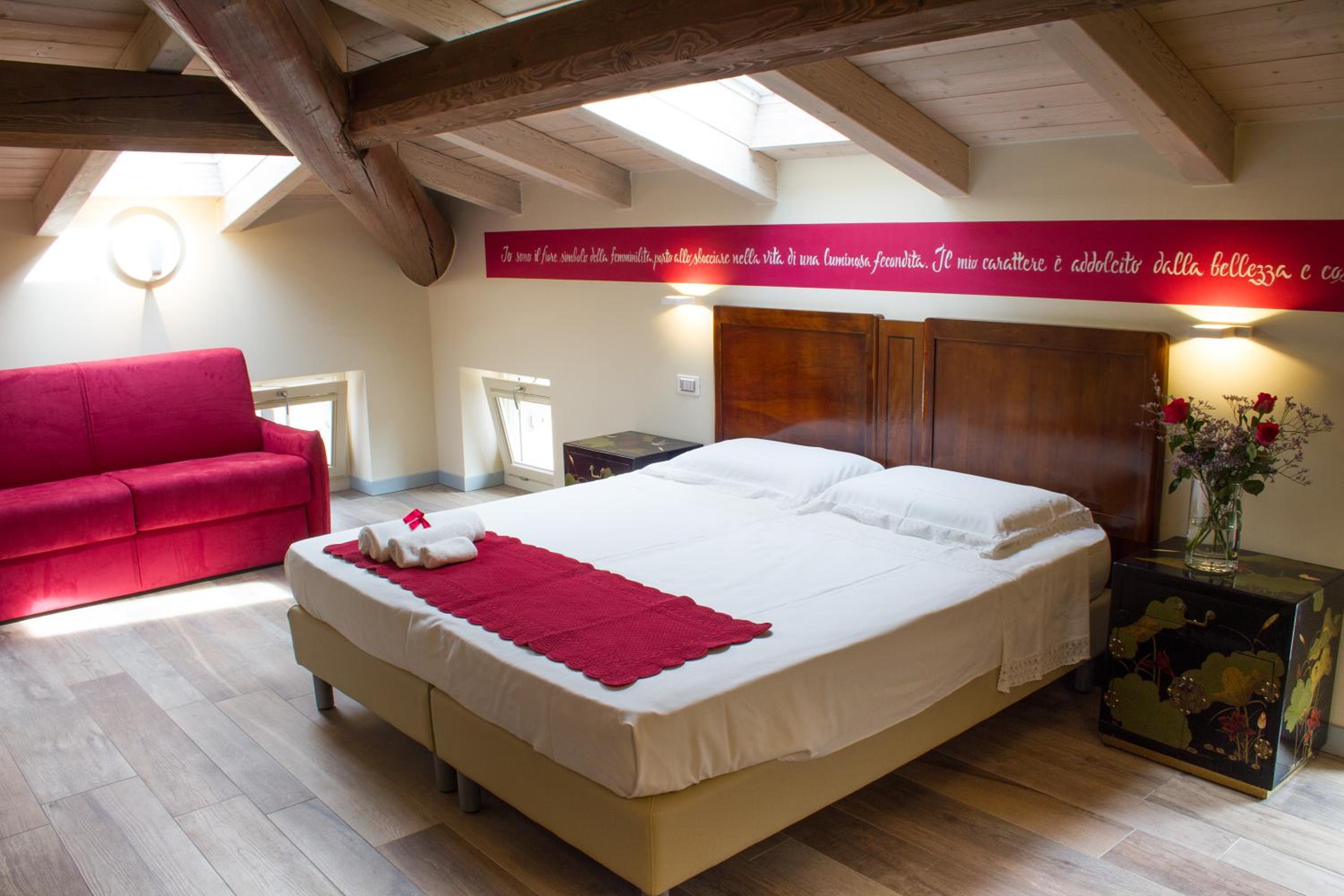 Double or Twin Room with Private Bathroom