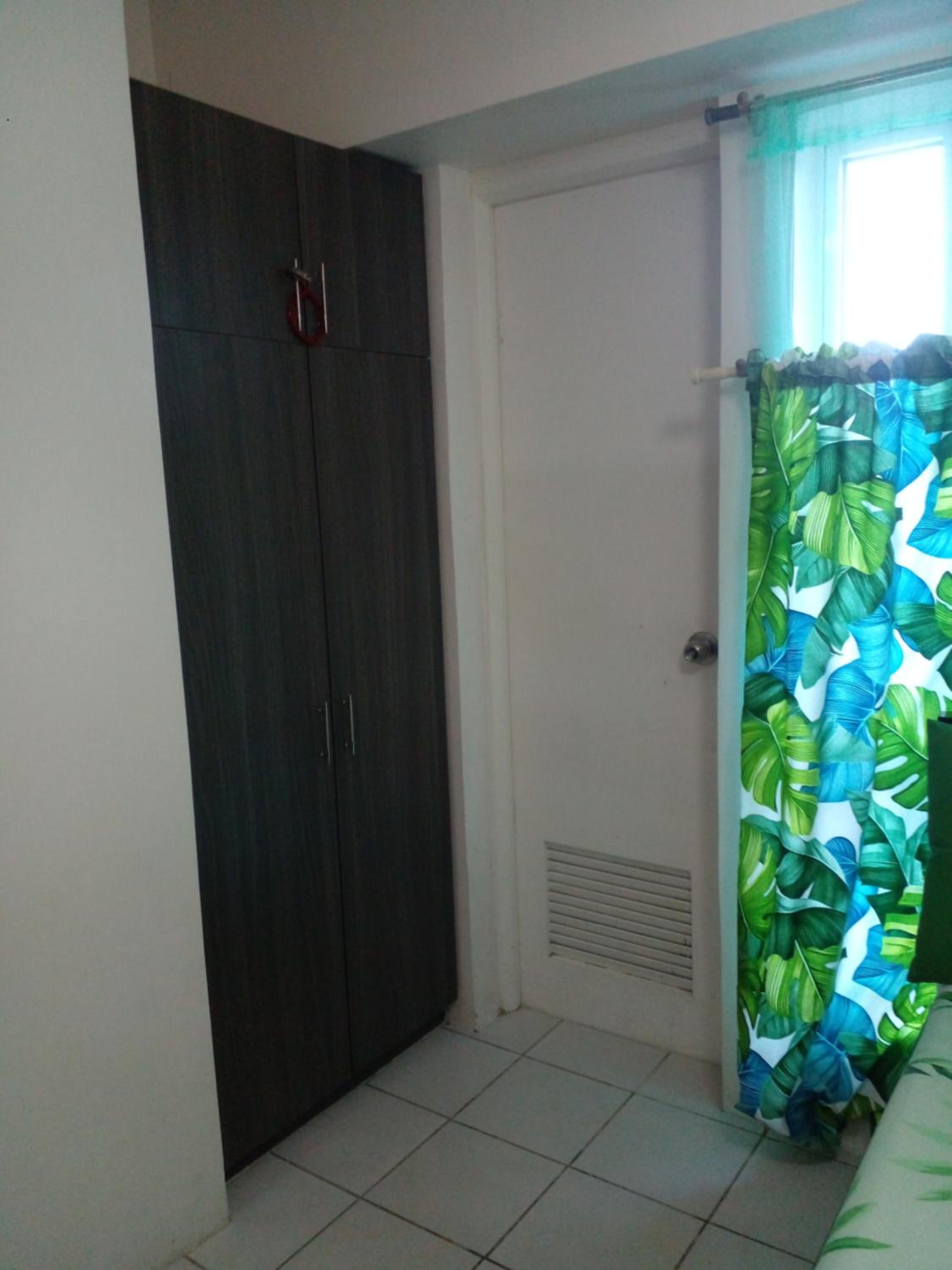 Apartment with Lake View photo 3