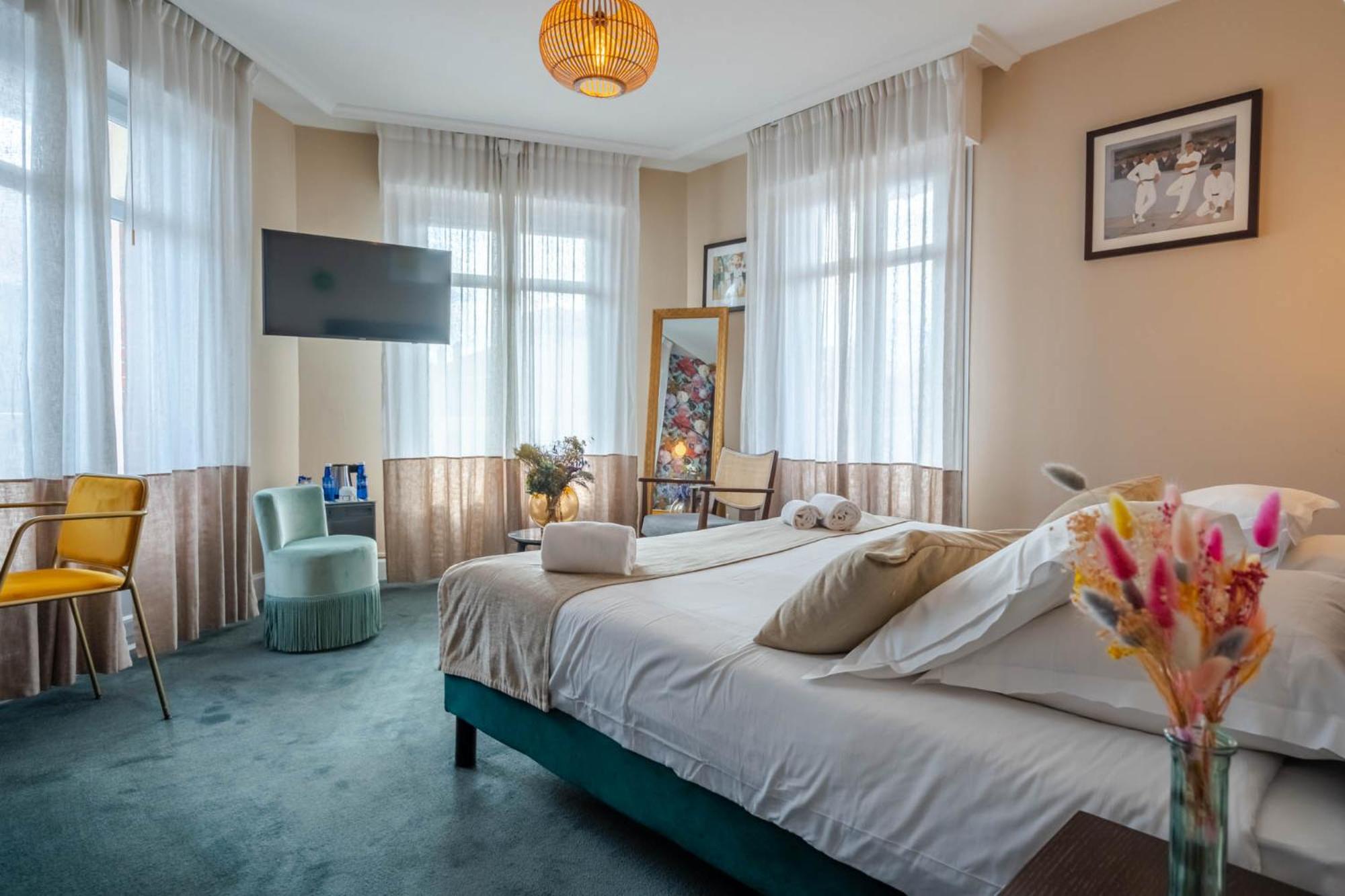 Superior Double Room - Photo 1