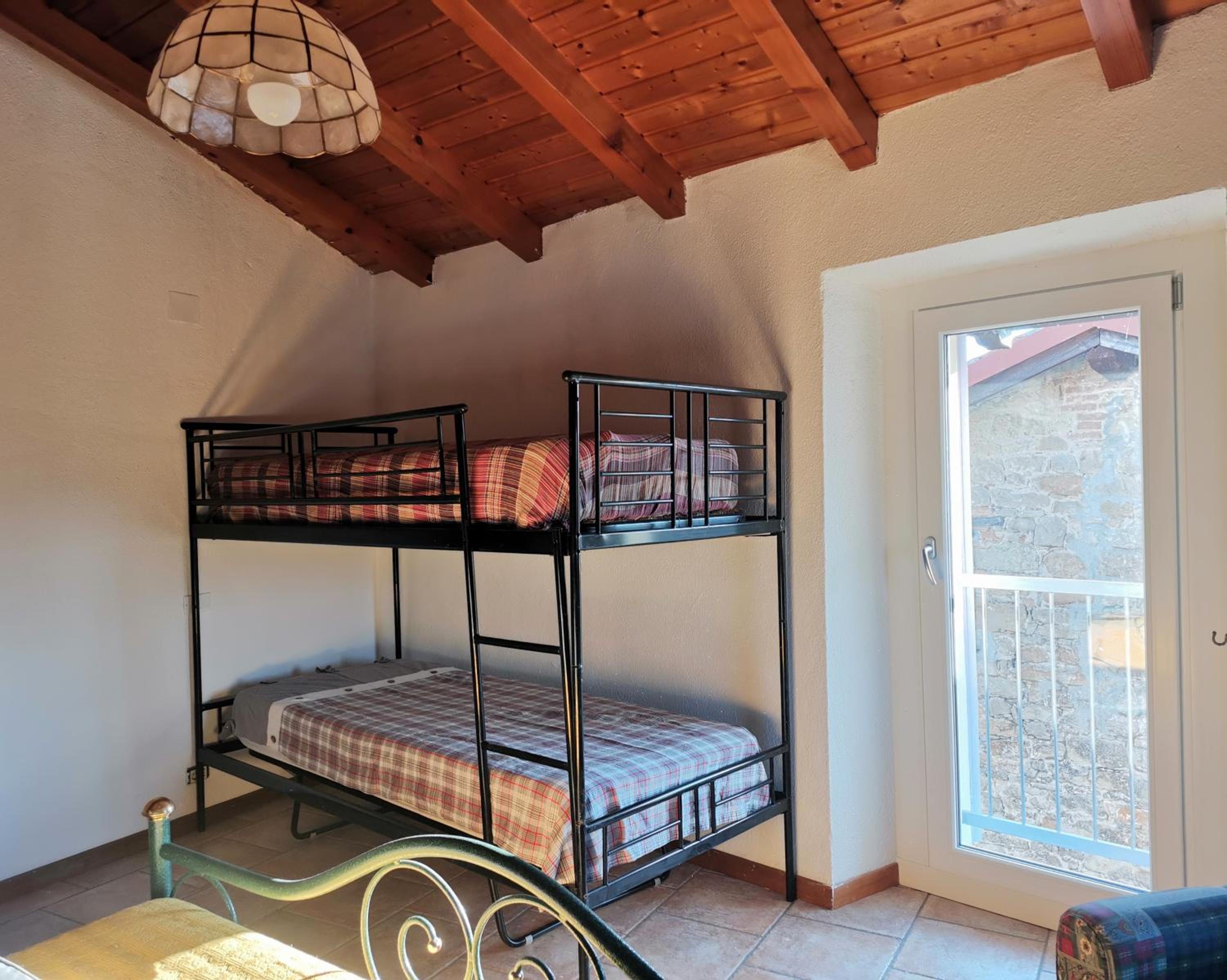 Apartment with Terrace photo 2
