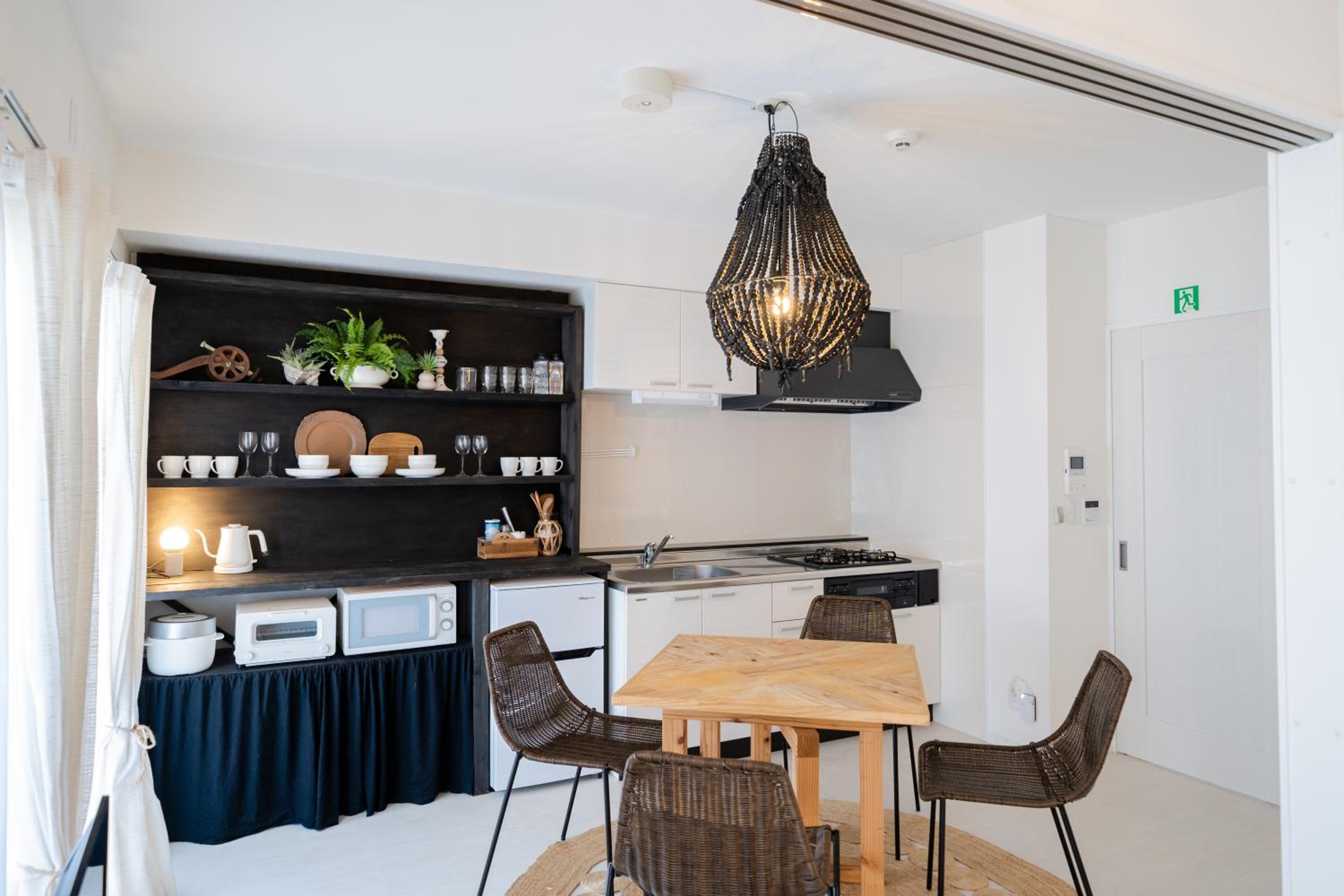 One-Bedroom Apartment - Photo 32