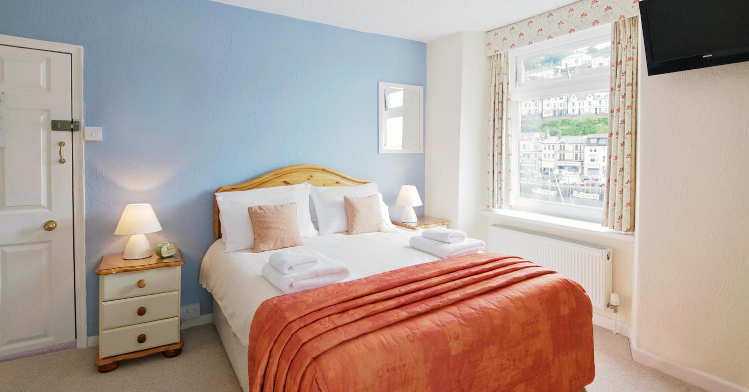 Standard King Room with Harbor View - Lansallos photo 2