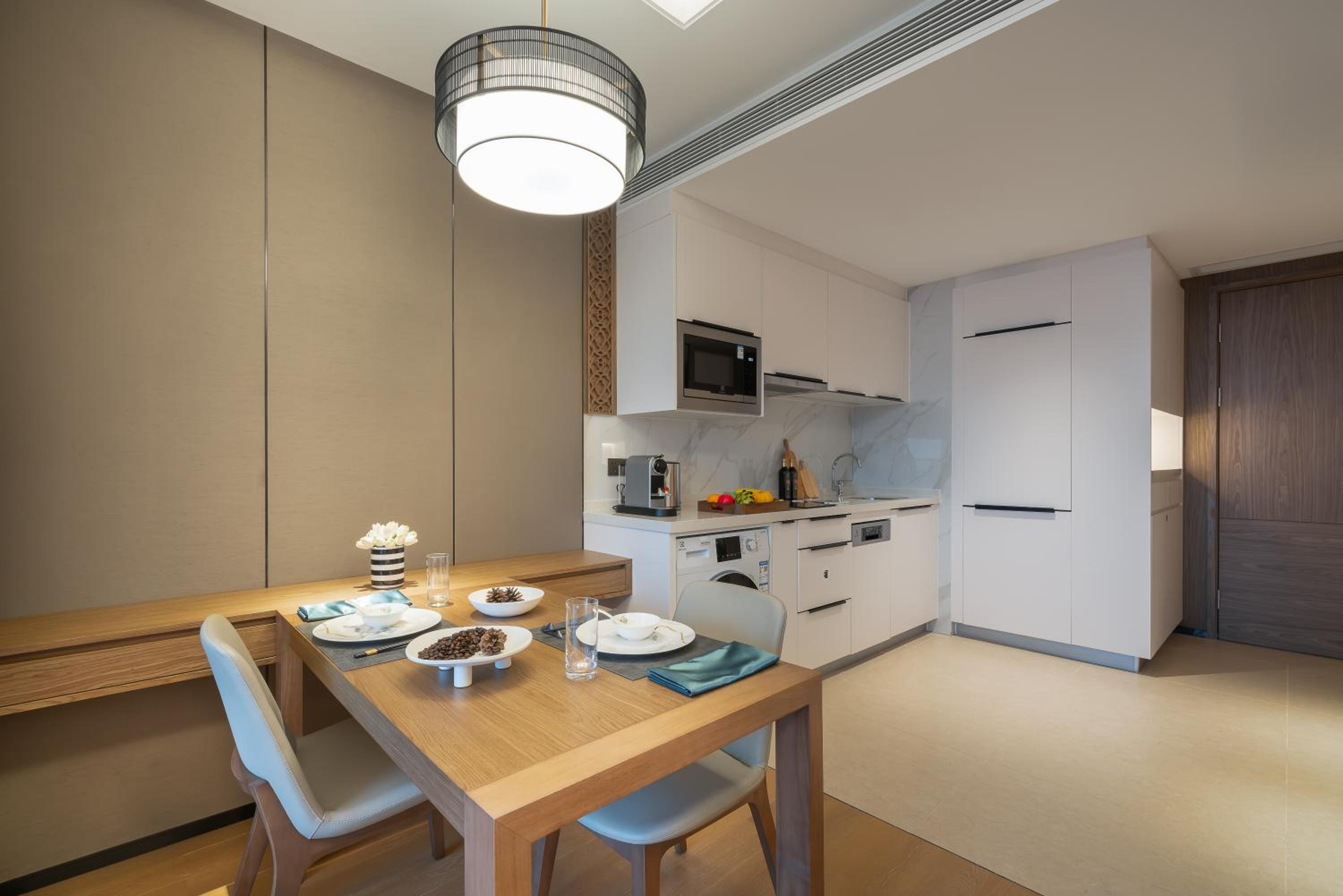 1 Bedroom Executive - Photo 3