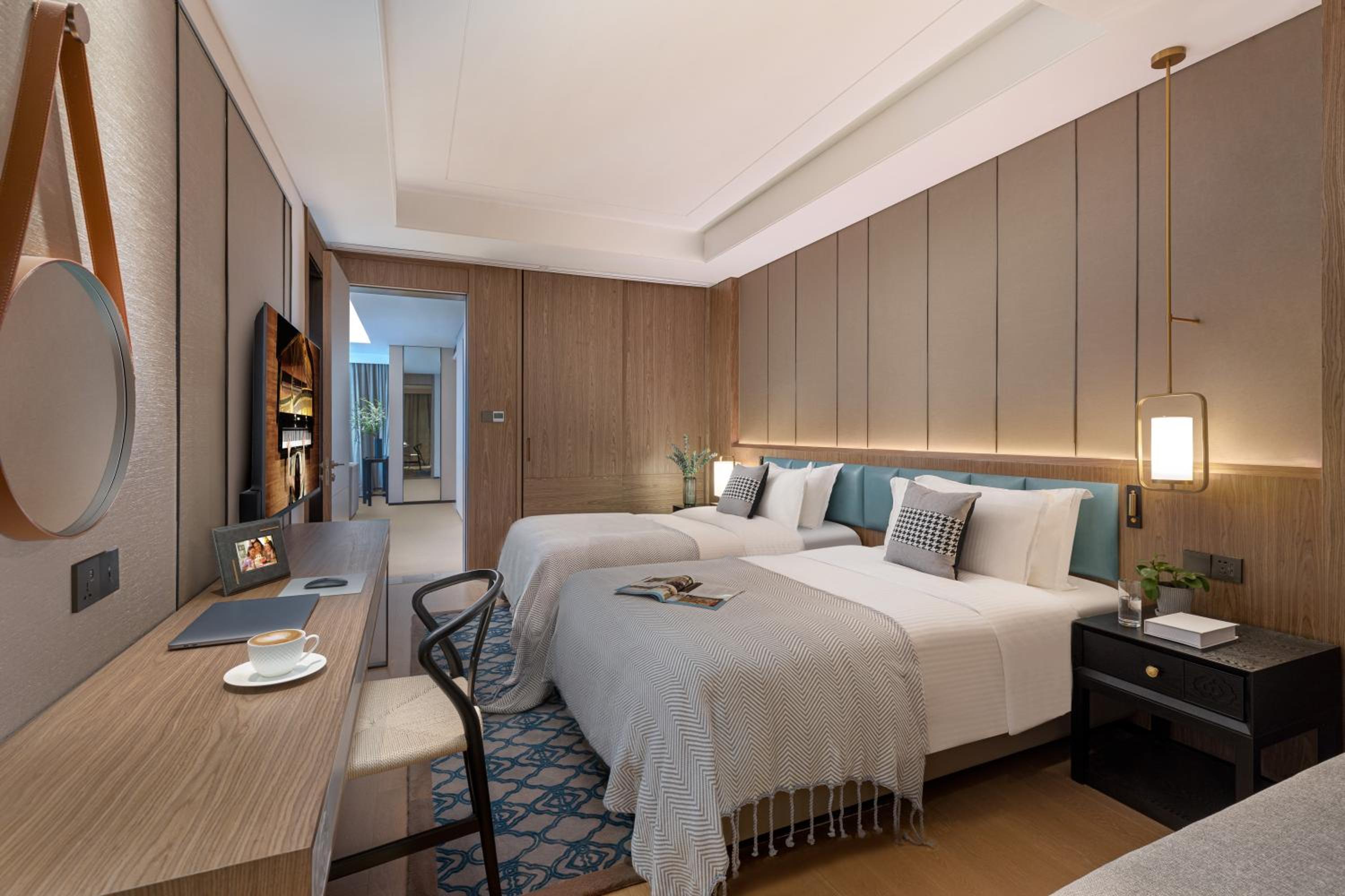 1 Bedroom Executive Twin - Photo 2