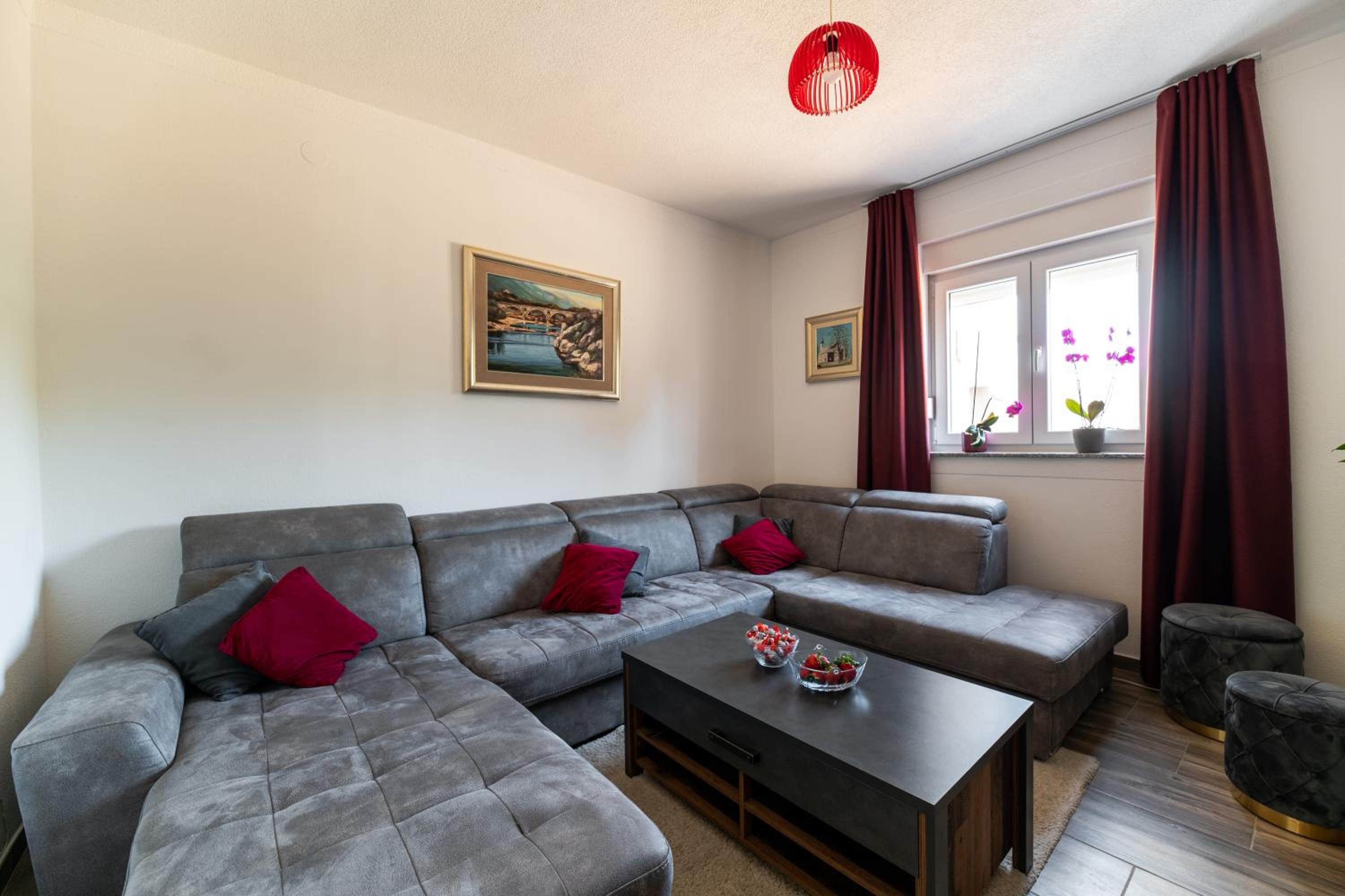Apartment - Ground Floor photo 1