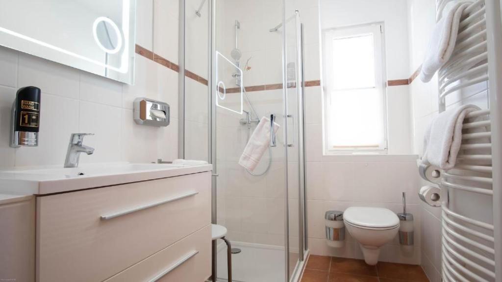 Double Room with Private Bathroom