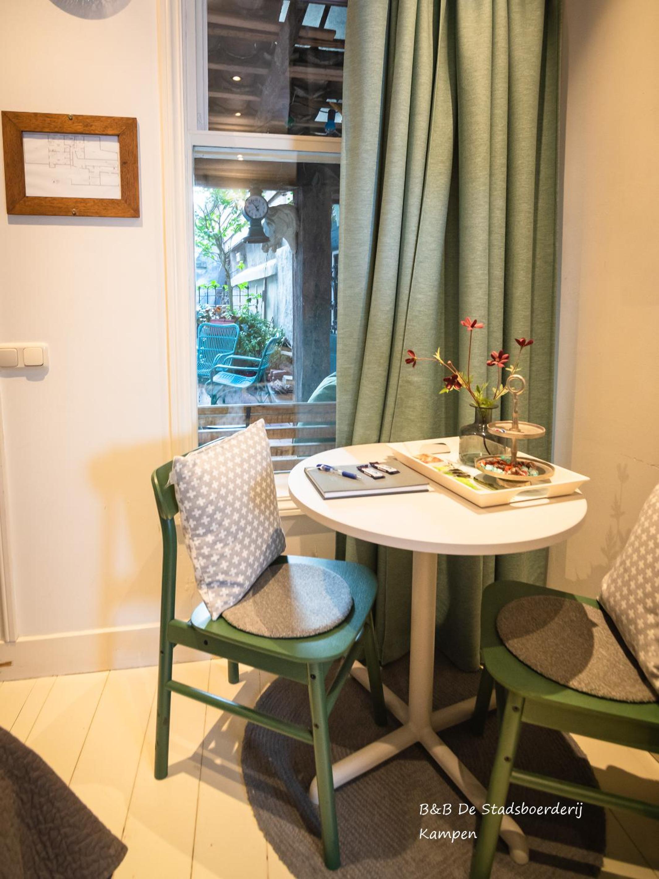 Double Room with Patio photo 2