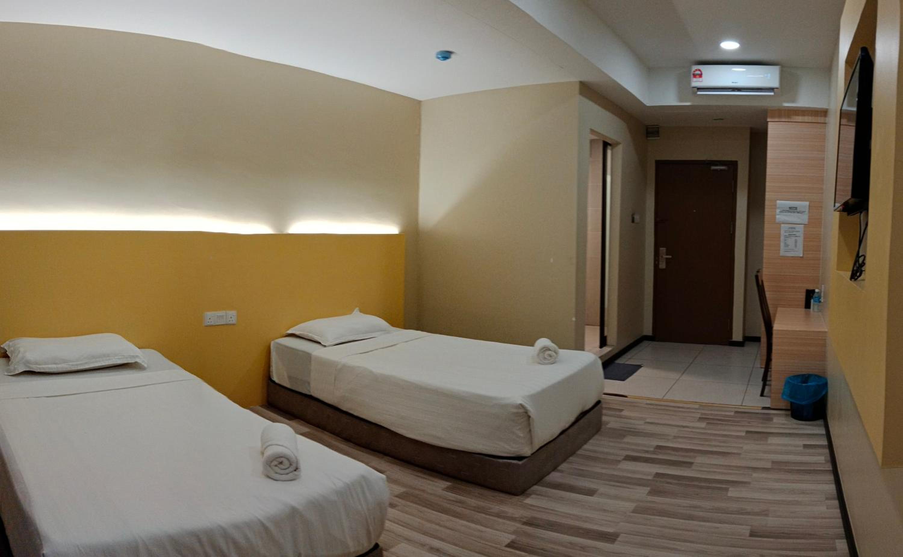 Deluxe Twin Room photo 1