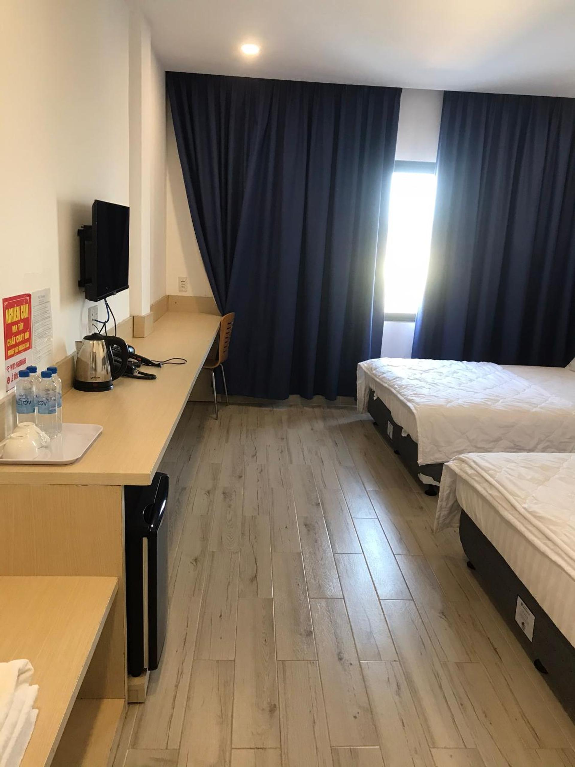 Quadruple Room - Photo 8