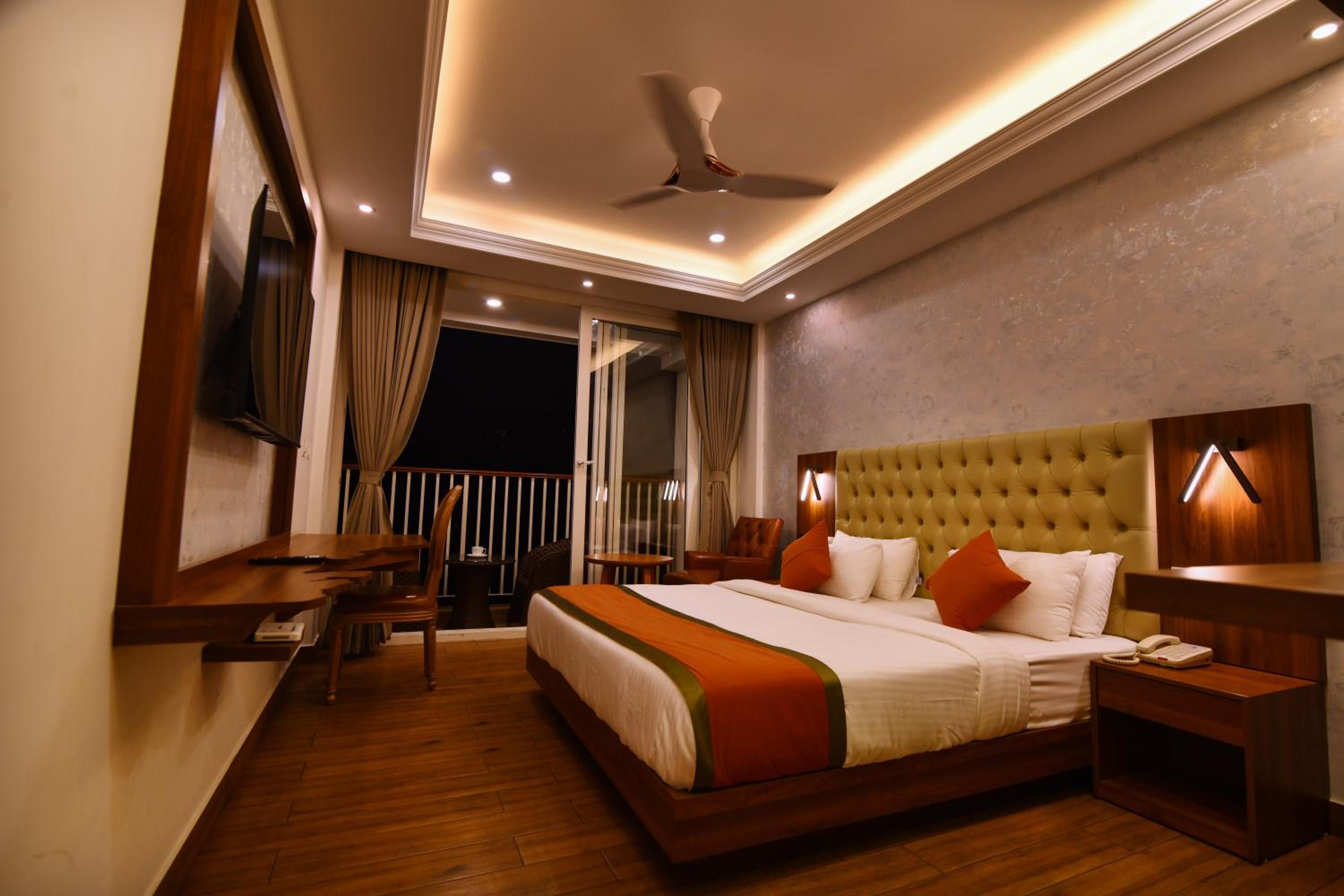 Deluxe Double Room - Photo 5