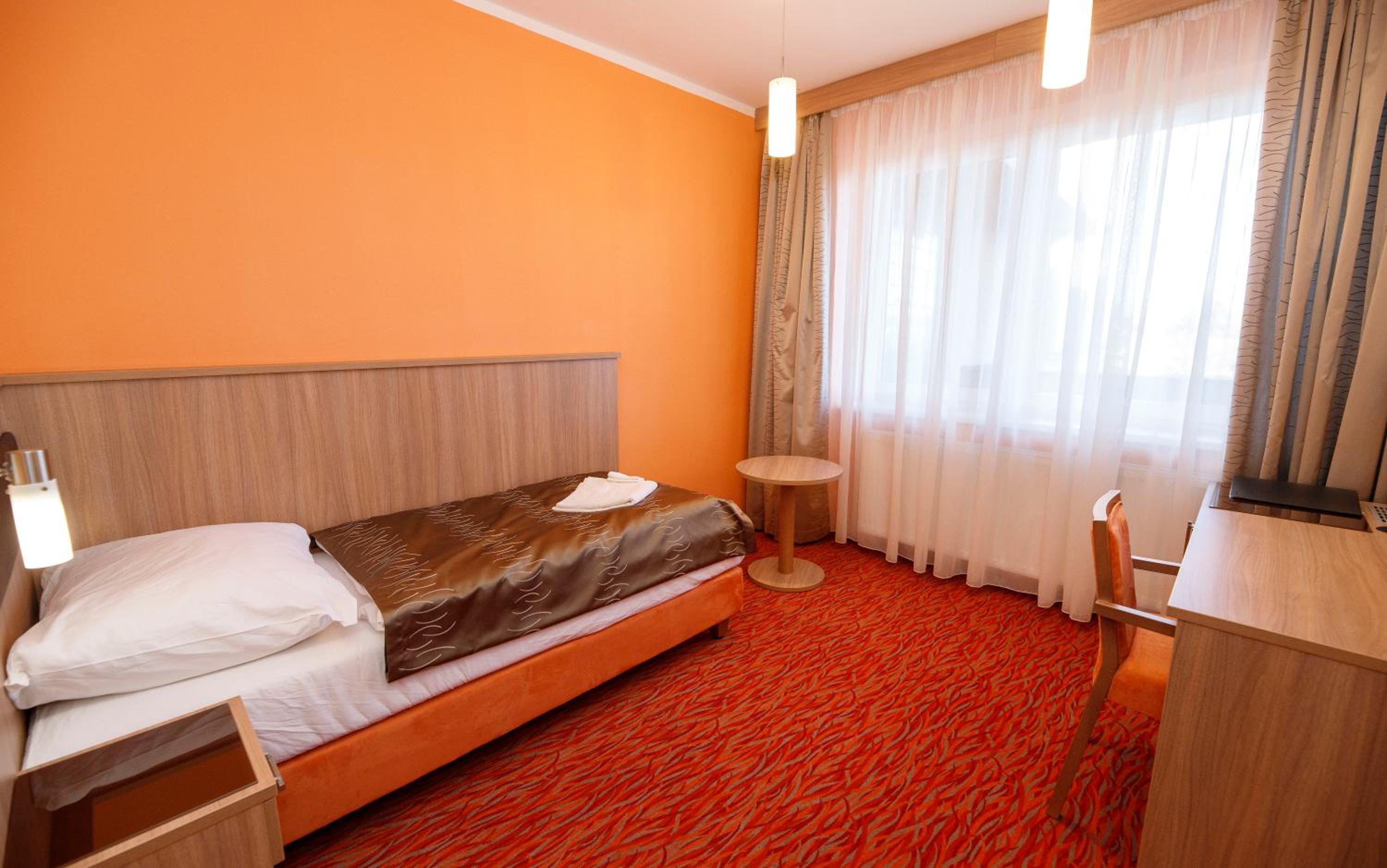 Single Room