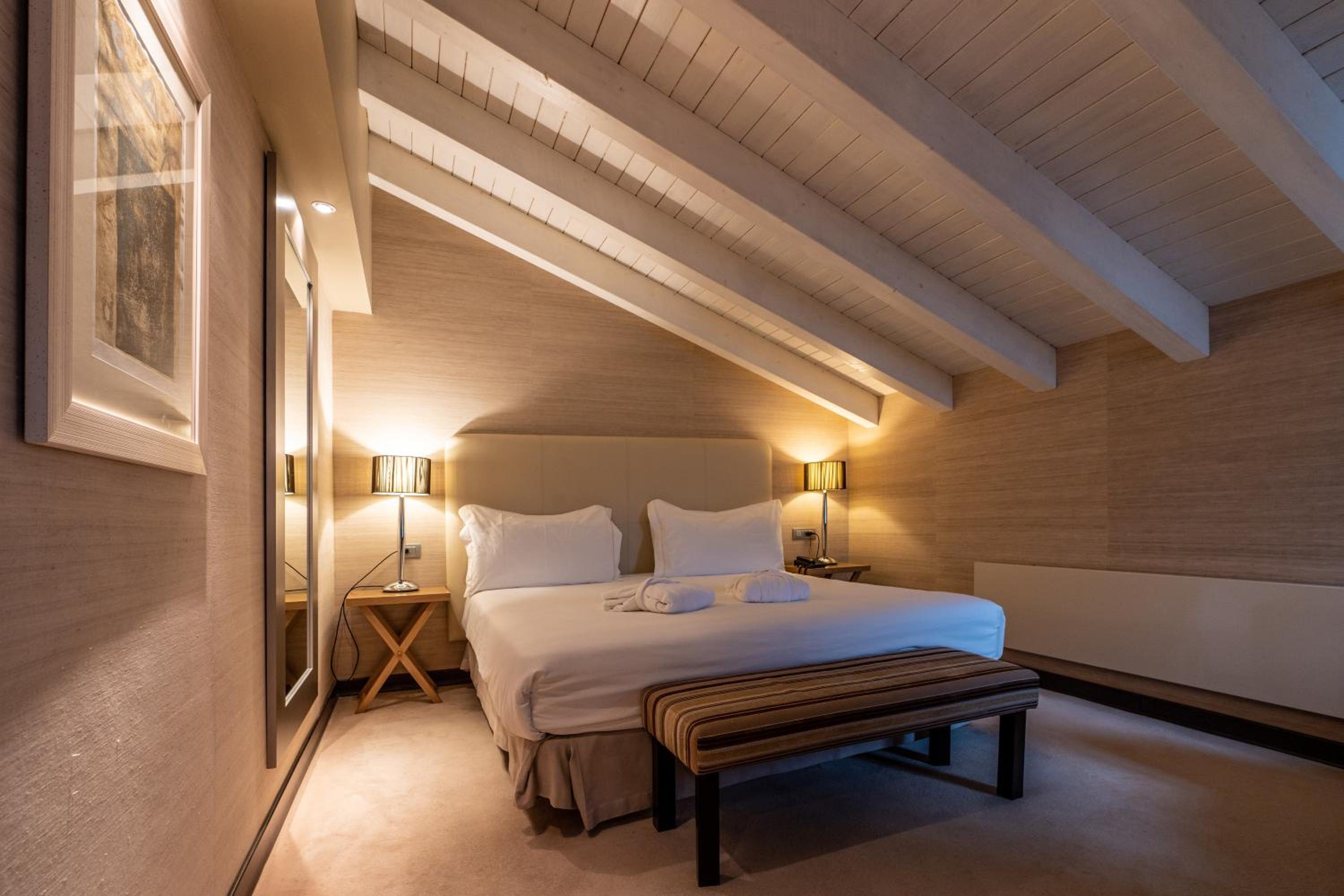 Junior Suite - Photo 20