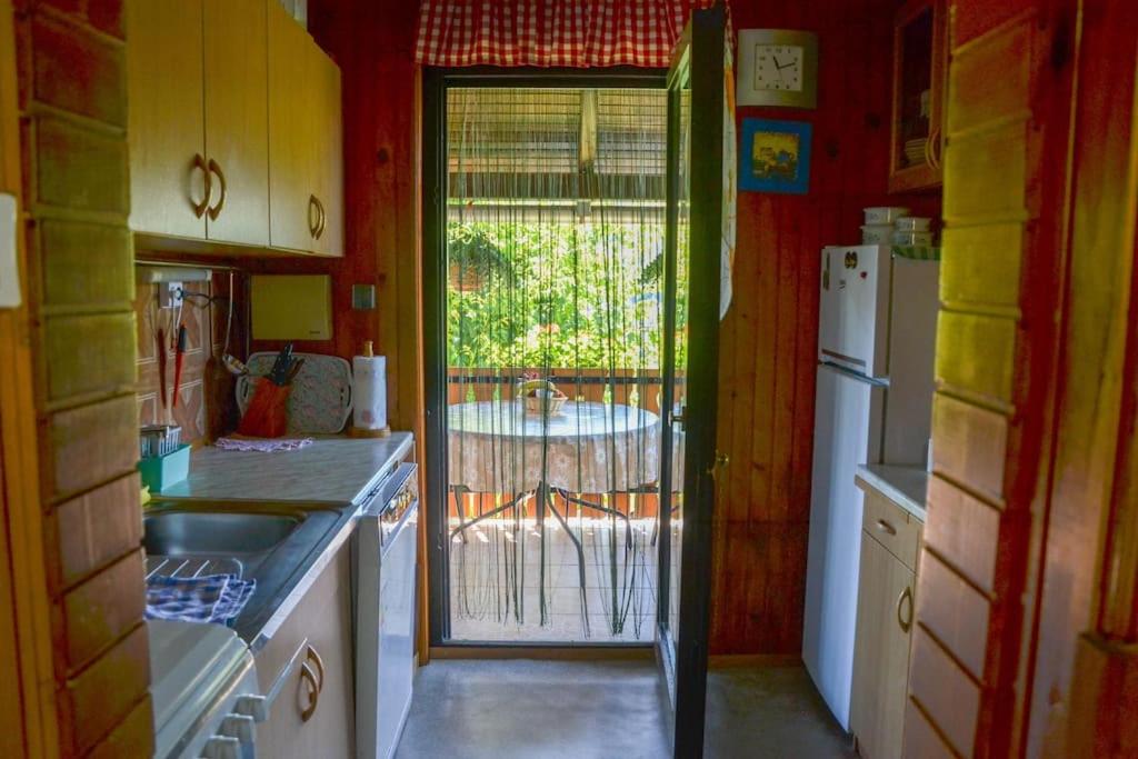 Two-Bedroom House photo 3