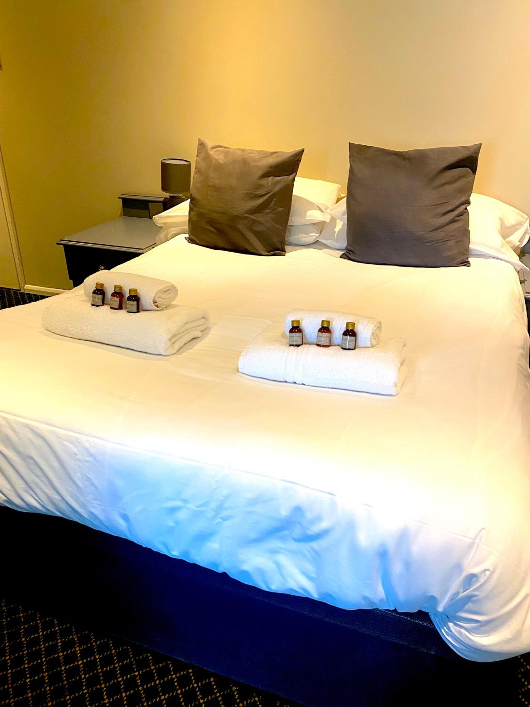 Double or Twin Room photo 1