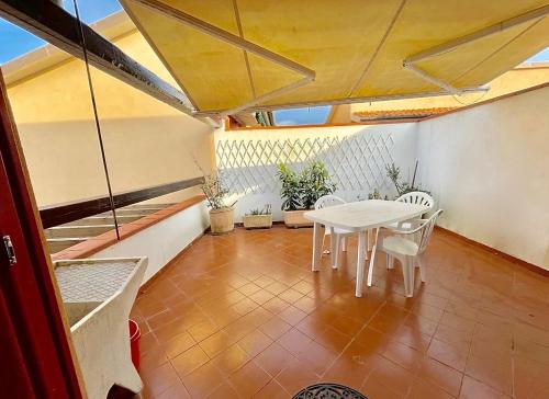 Apartment with Terrace photo 1