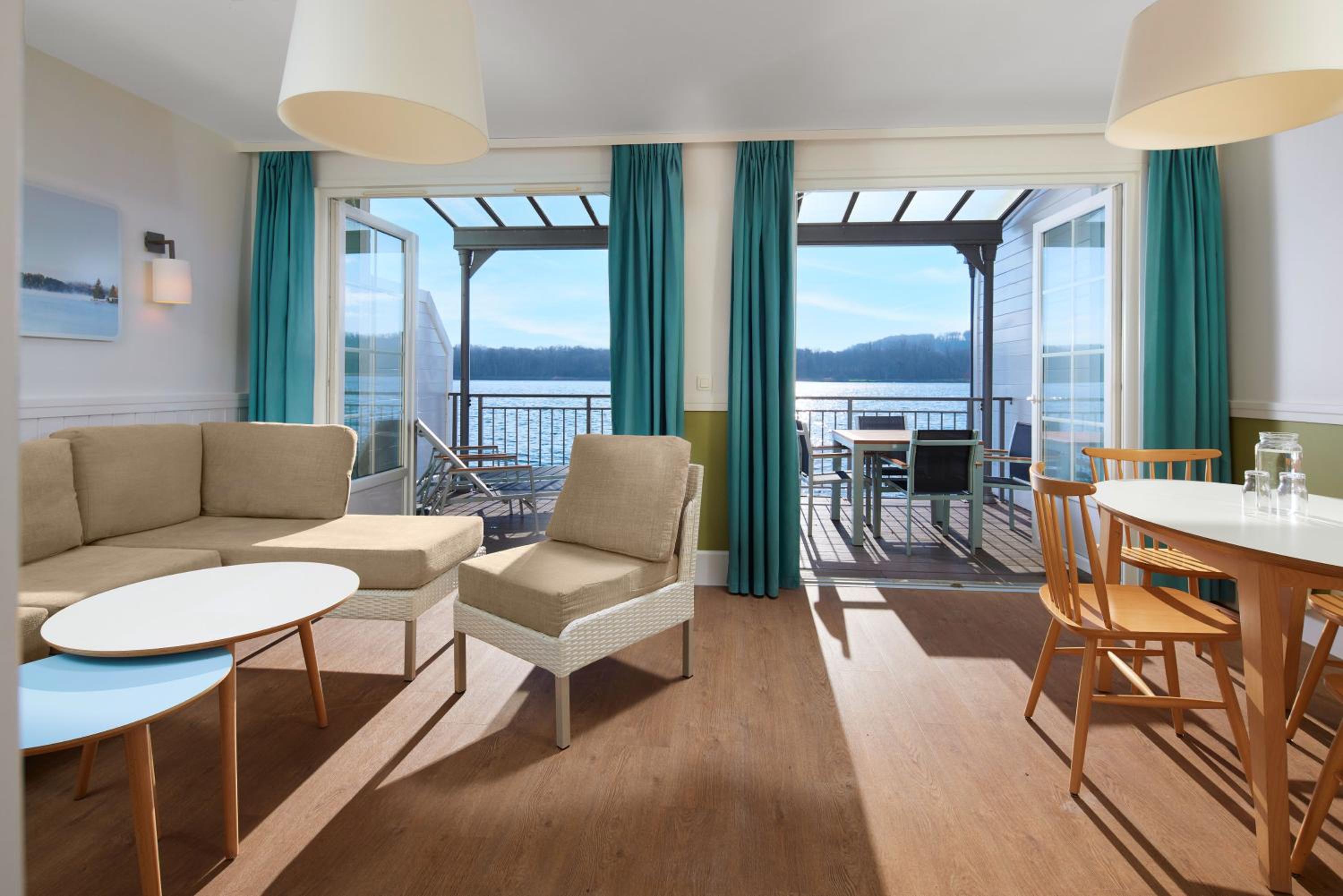 Lakeside Premium Cottage (4 People) photo 1