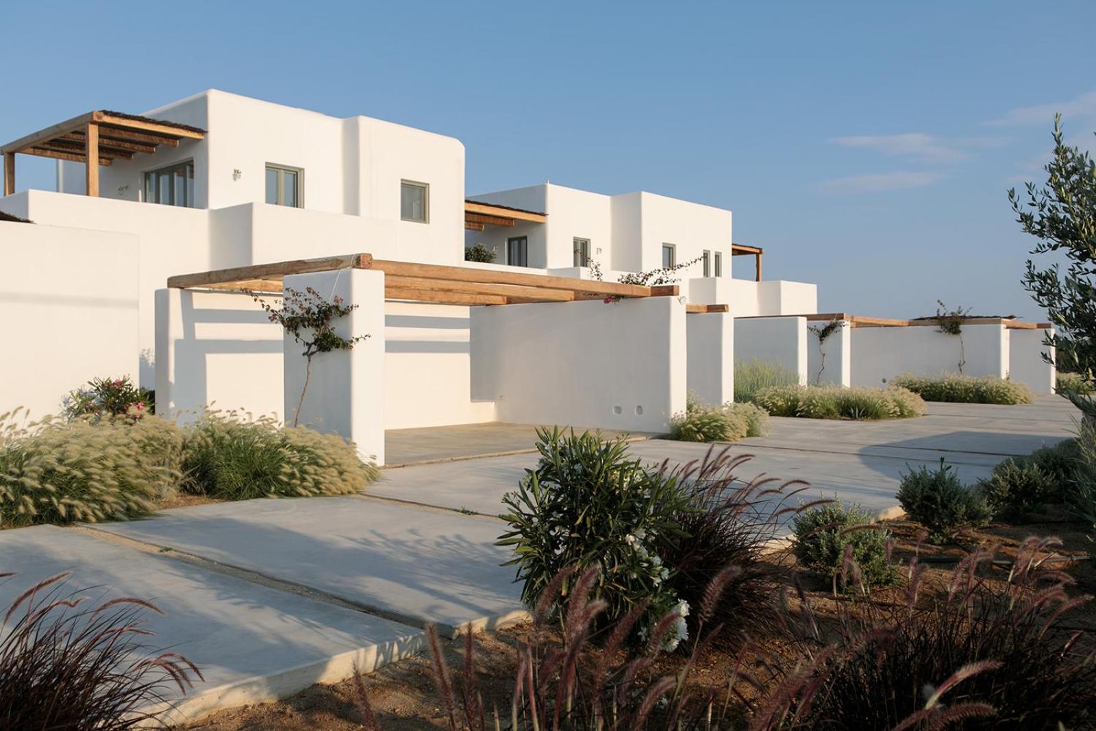 Villa with Private Pool - Photo 48