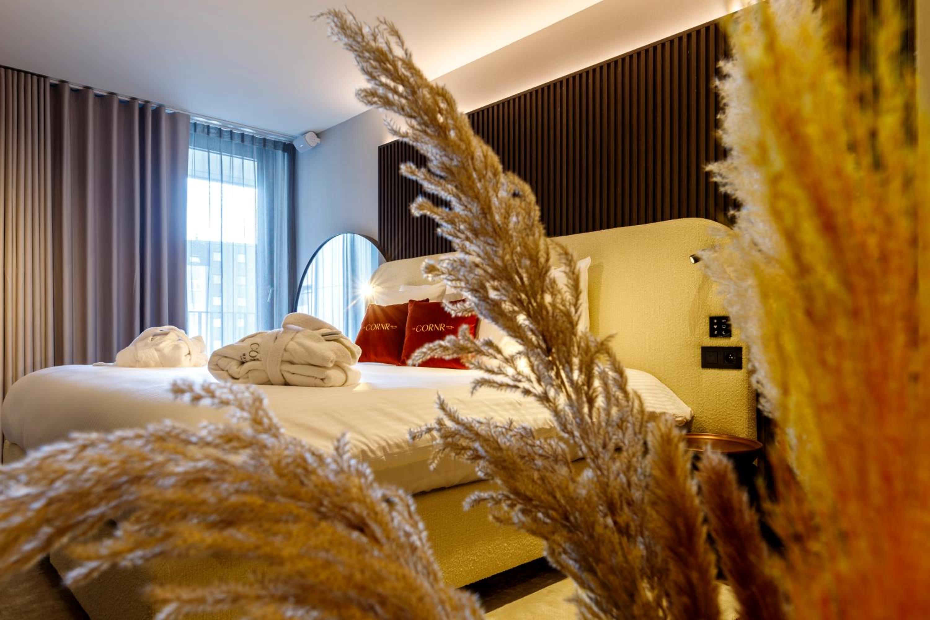 Executive Room With Kingsize Bed And Balcony