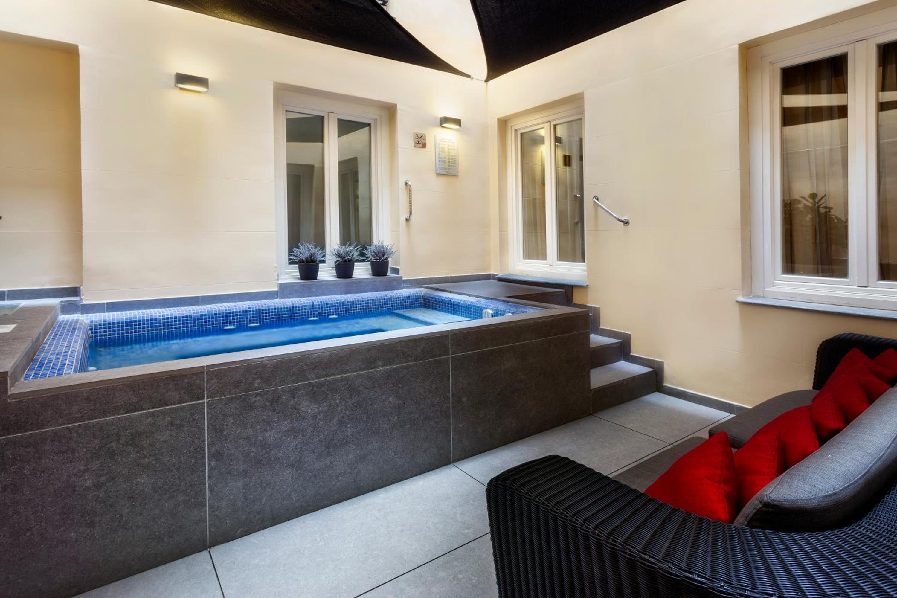 Premium Double Room with Terrace and Private Pool photo 2
