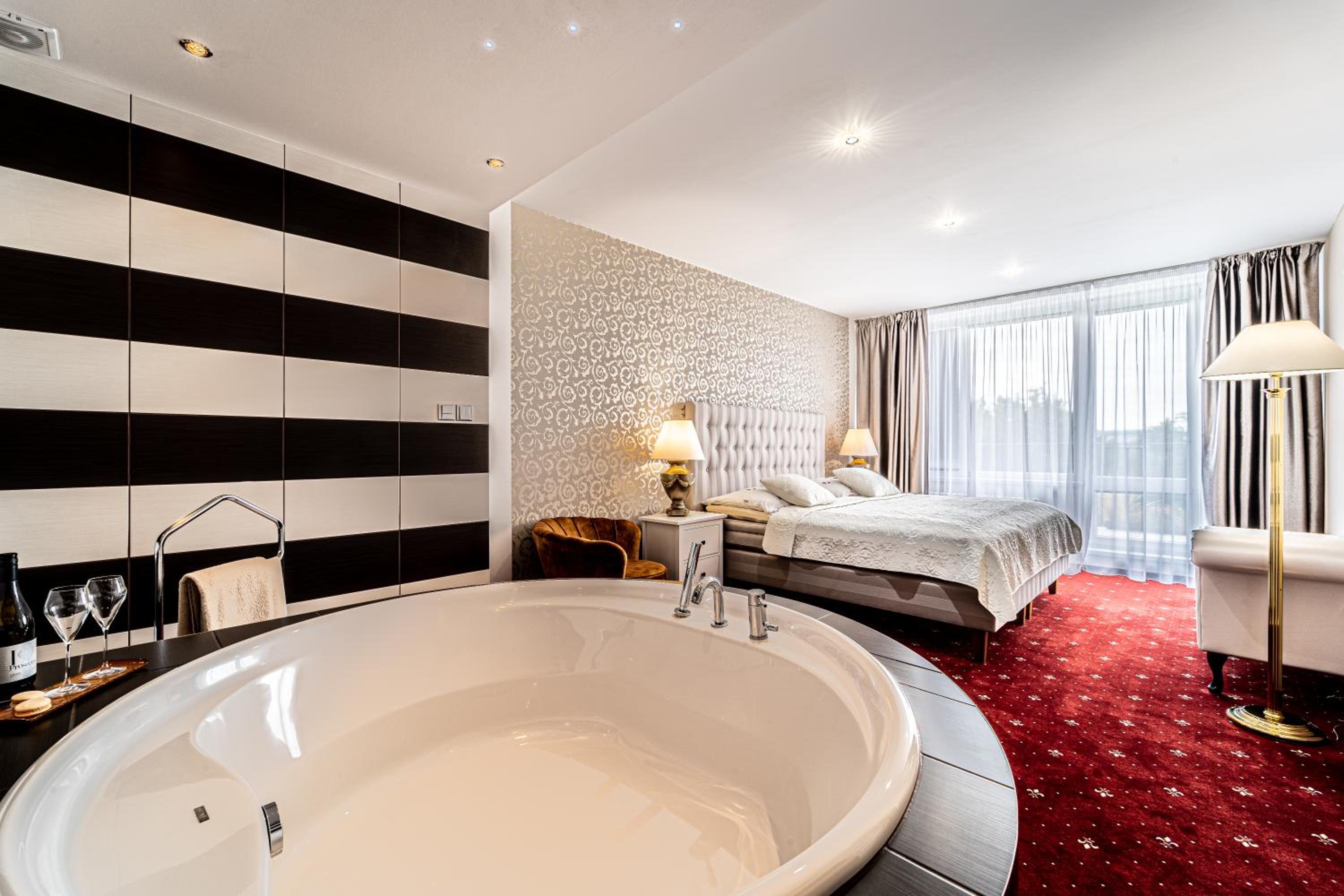 King Suite photo 1
