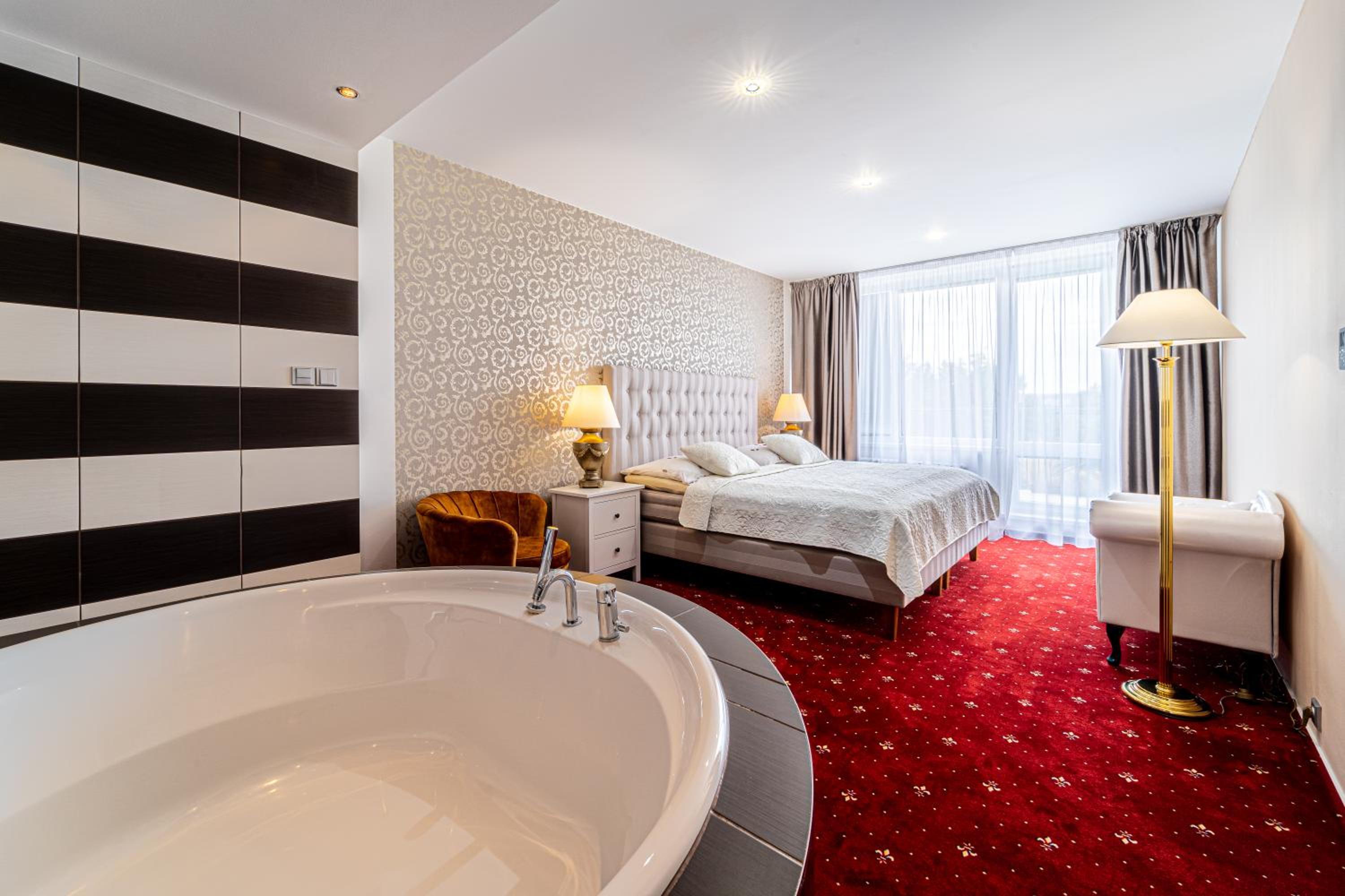 King Suite photo 3