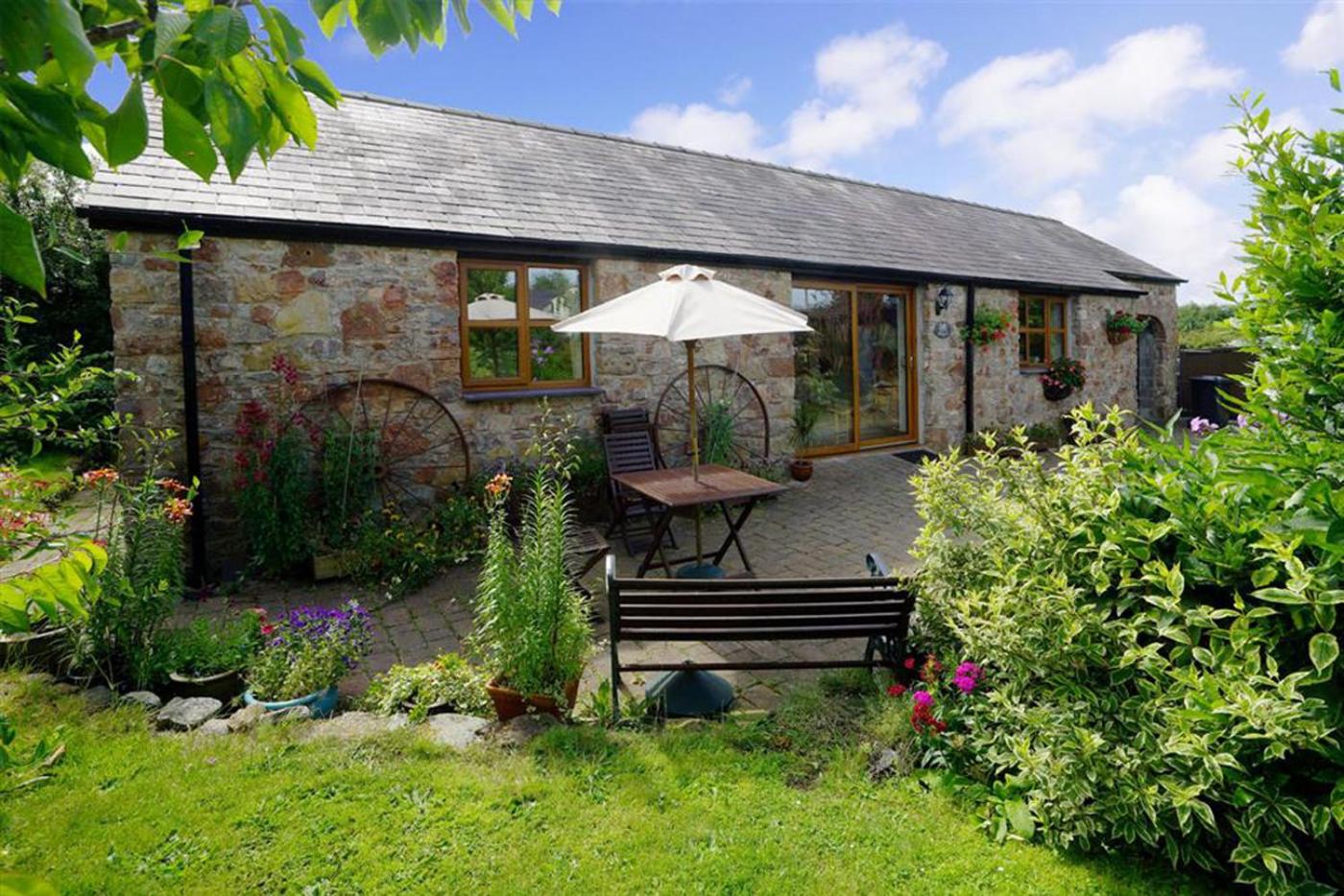 Three-Bedroom House photo 1
