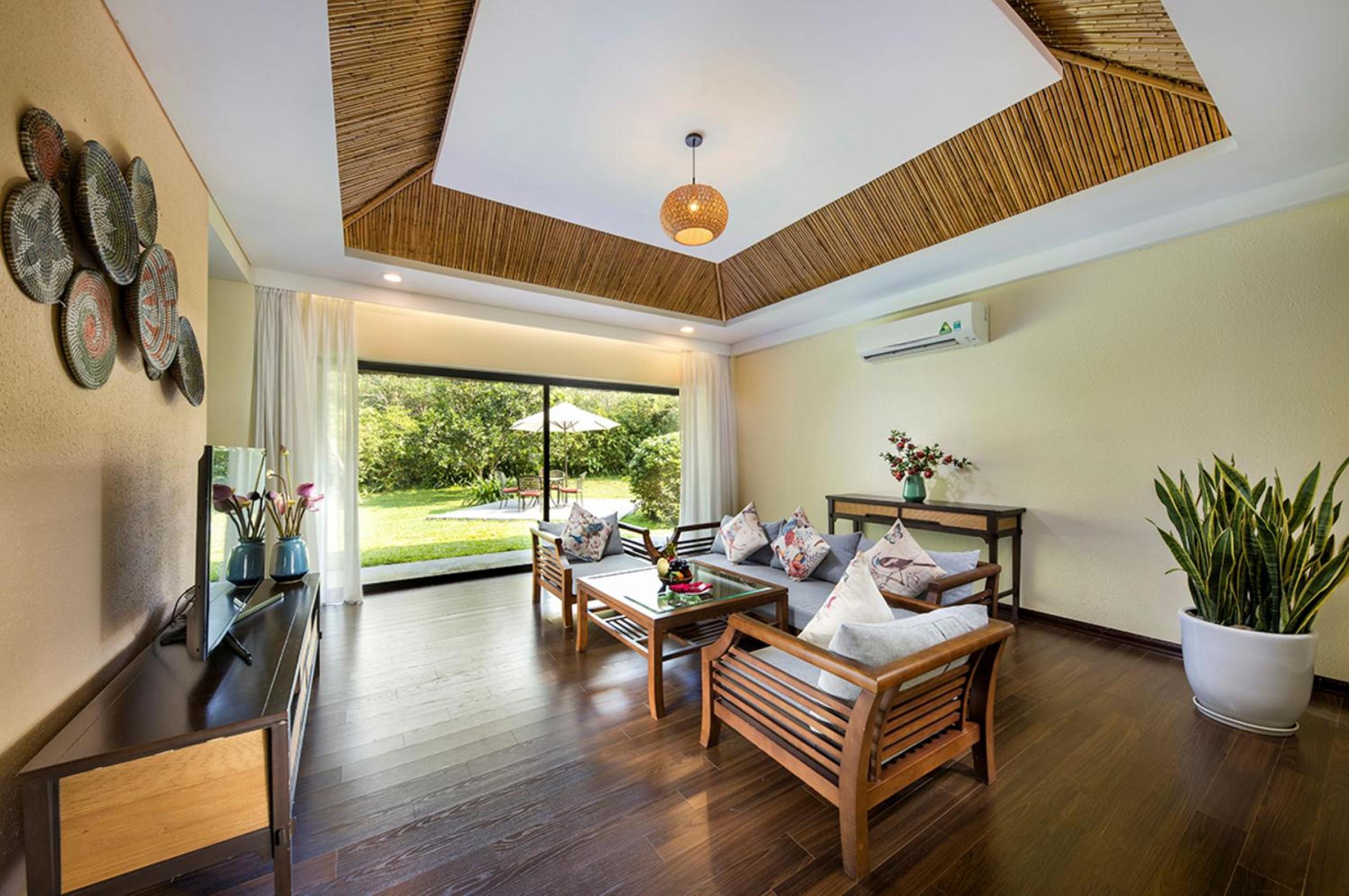 Garden Villa - Photo 1