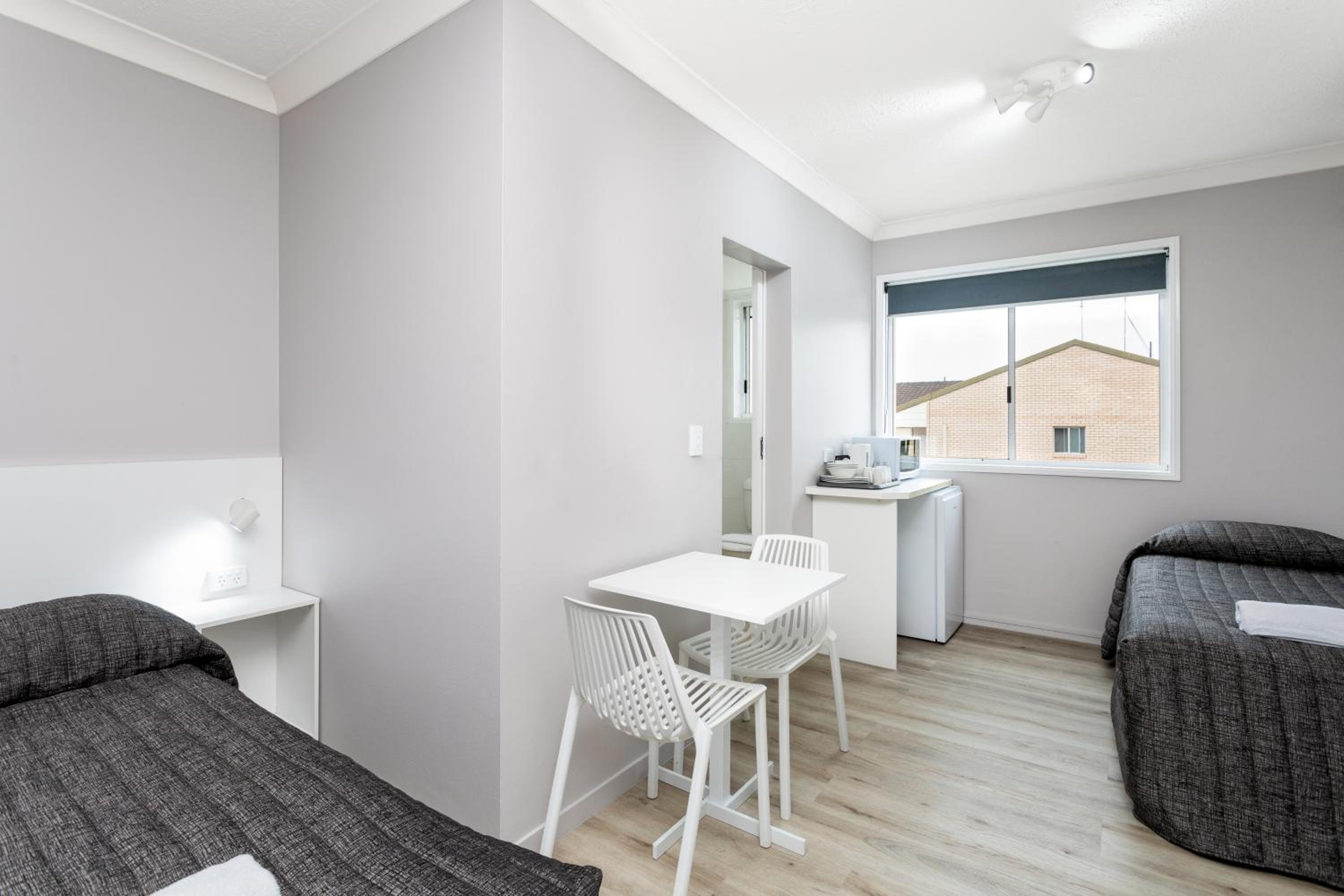 Quadruple Room - Stair Access Only (Parking subject to availability) photo 3