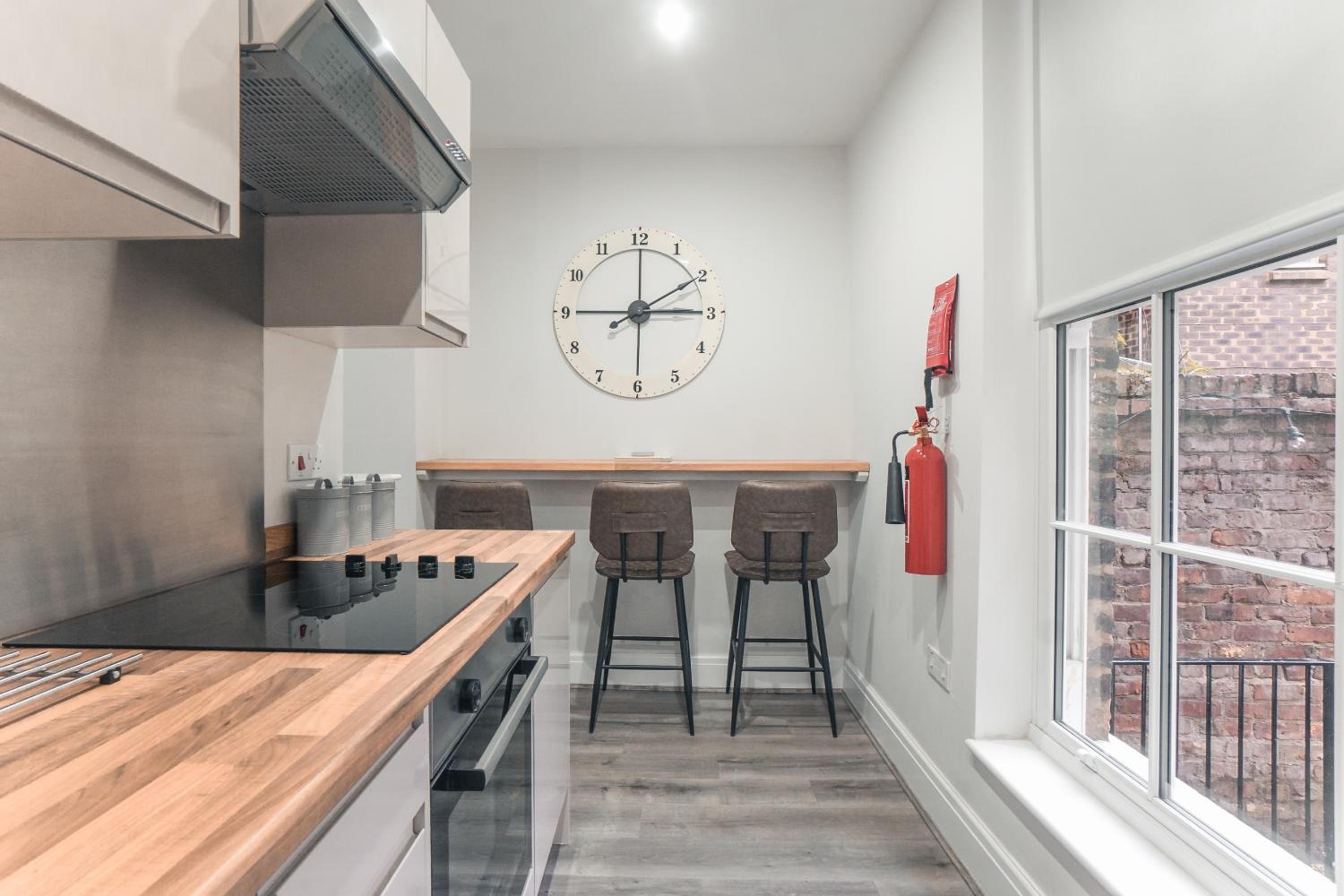 Duplex Apartment - Photo 6