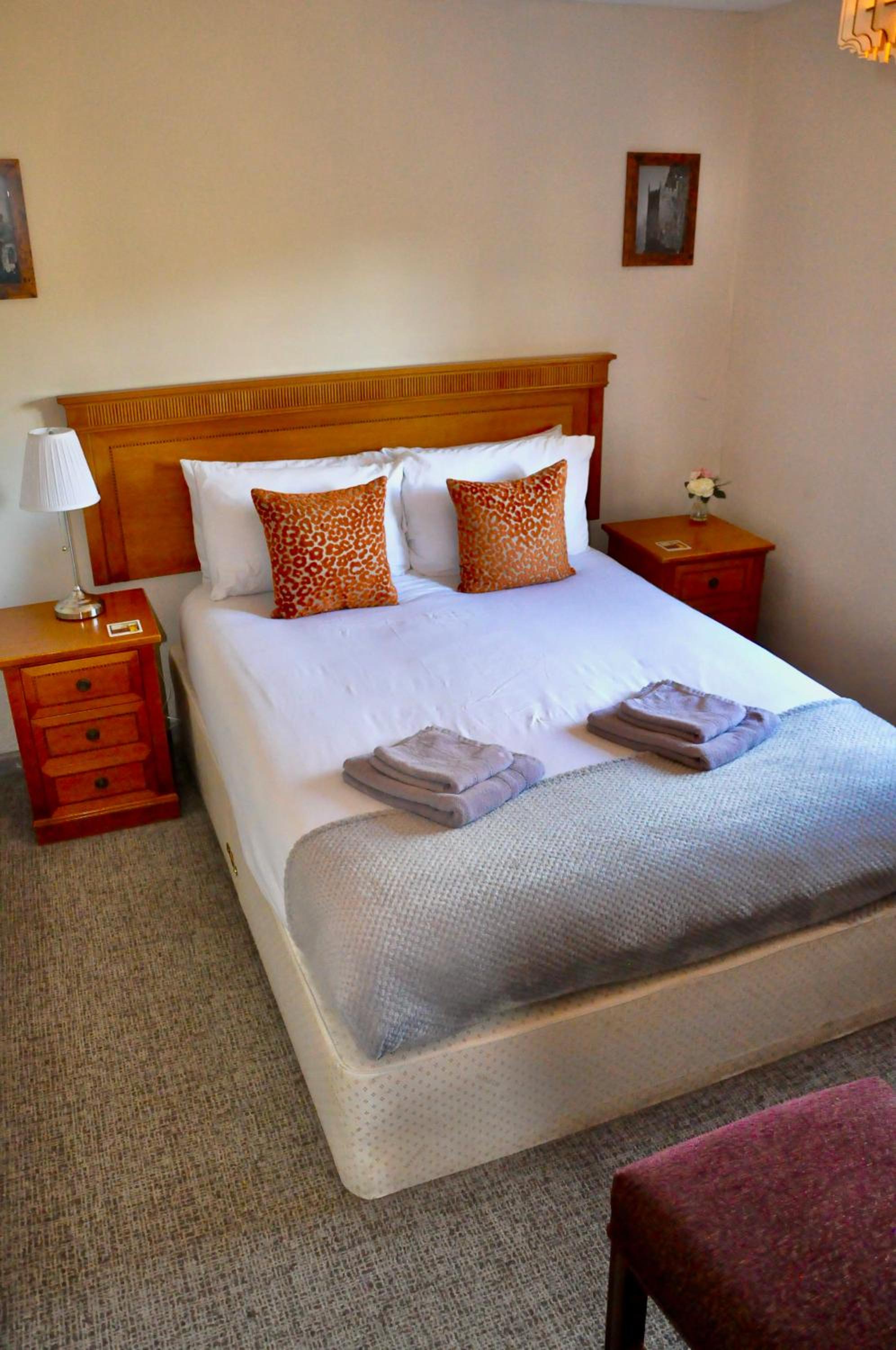 Double Room - Photo 4