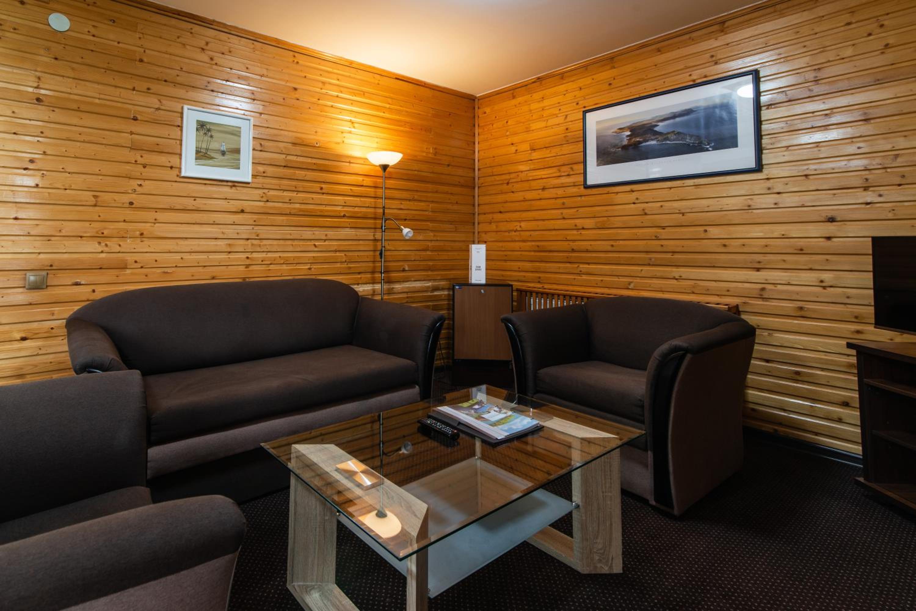 Economy Apartment - Water Front