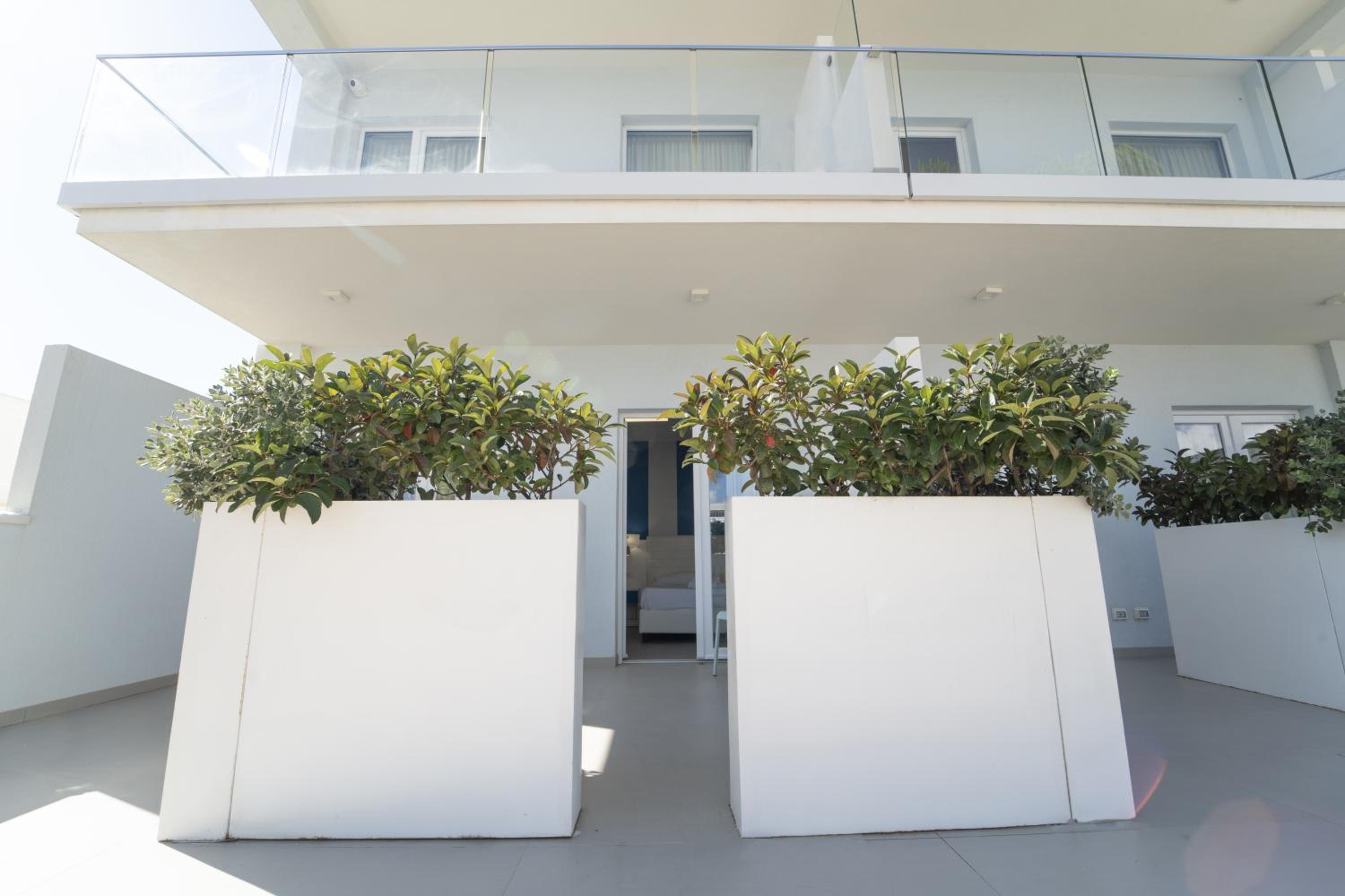 Double Room with Garden View - Photo 22