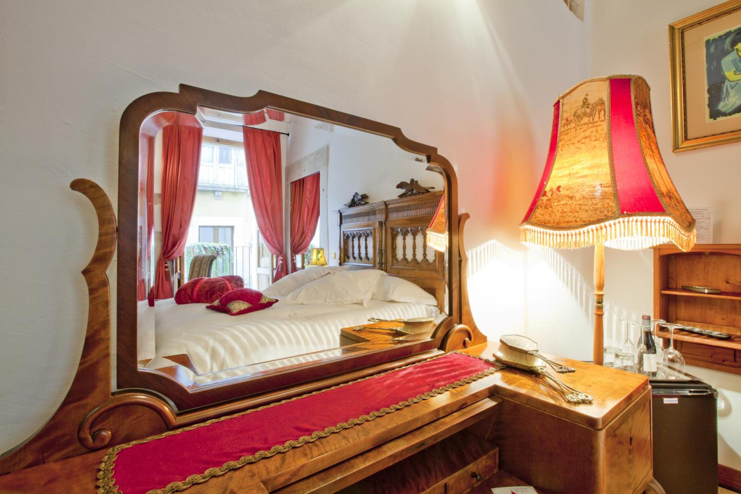 Double Room - Photo 3