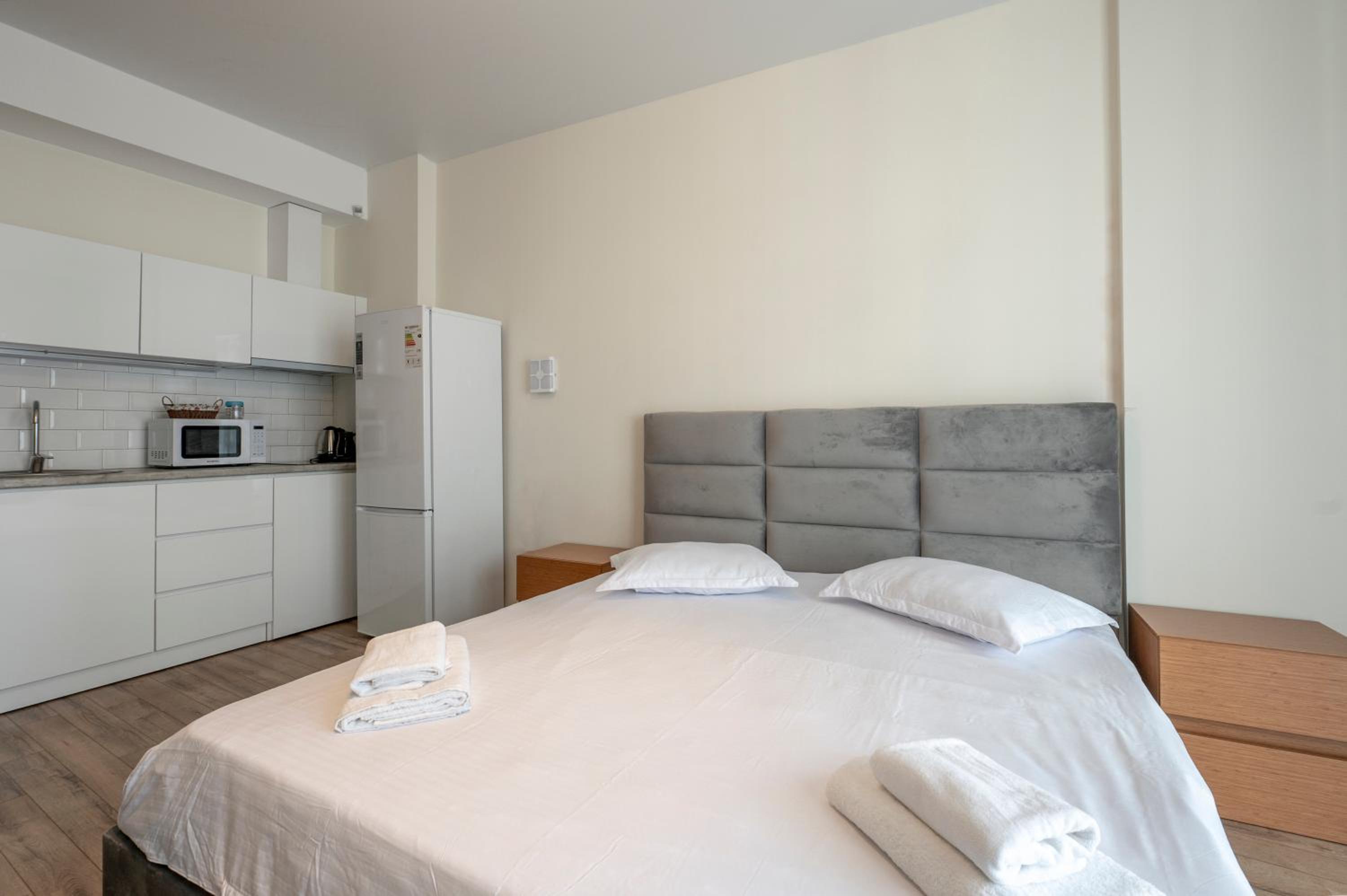 Double Room with Balcony - Photo 1