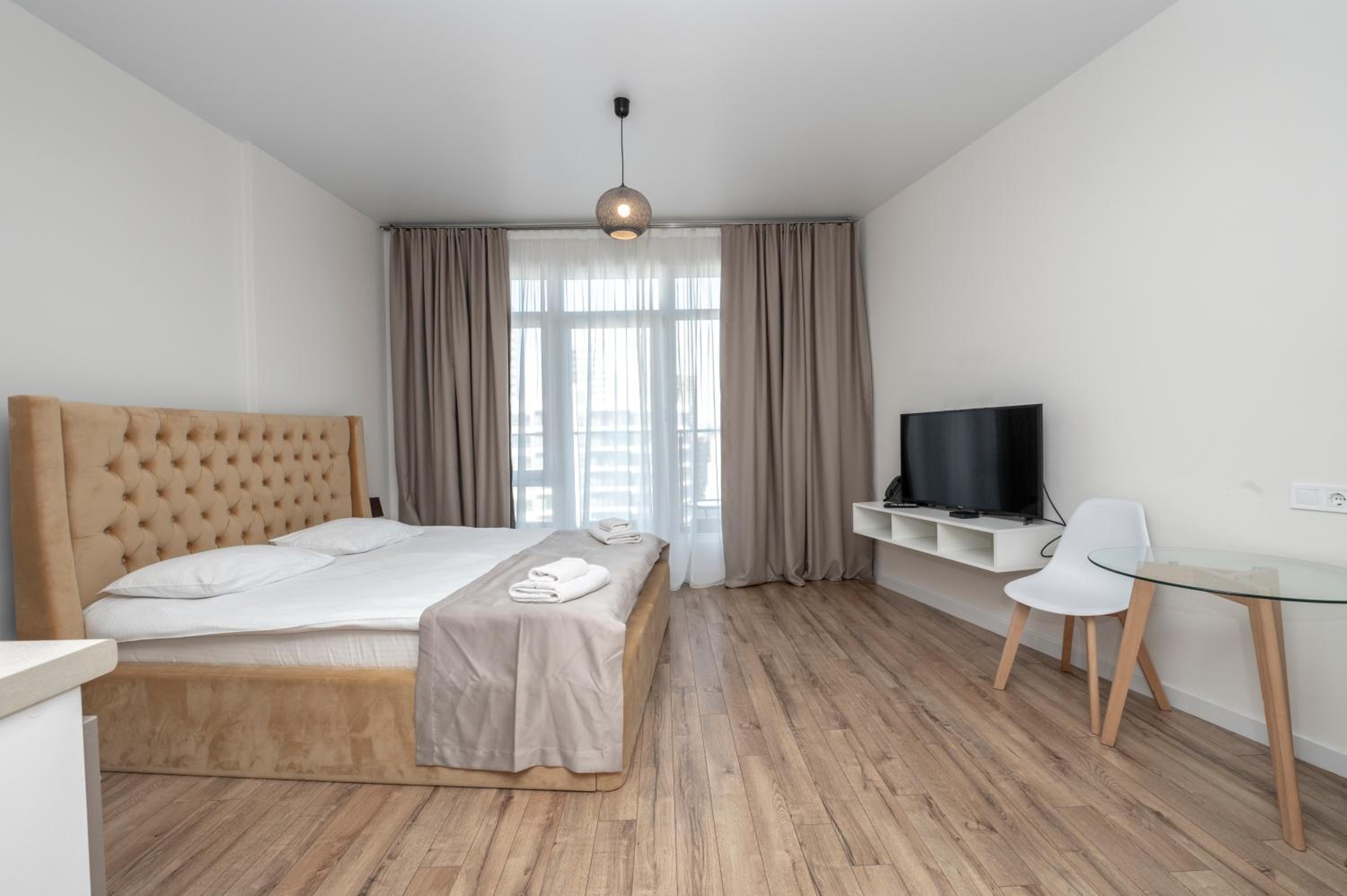 Double Room with Balcony - Photo 17