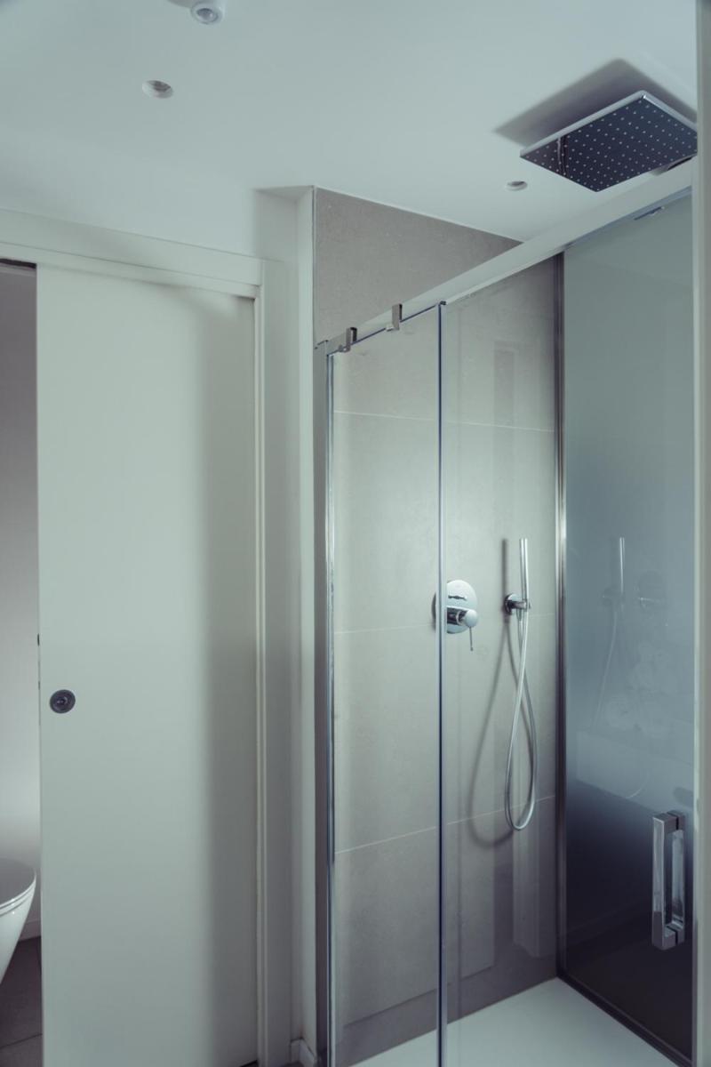 Deluxe Suite - Photo 28