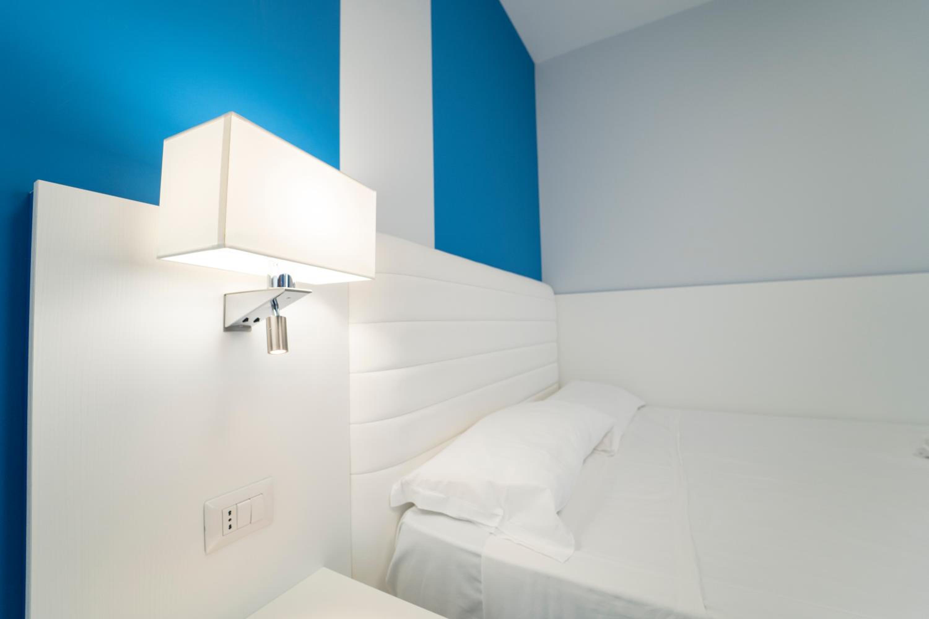 Double Room with Garden View - Photo 19