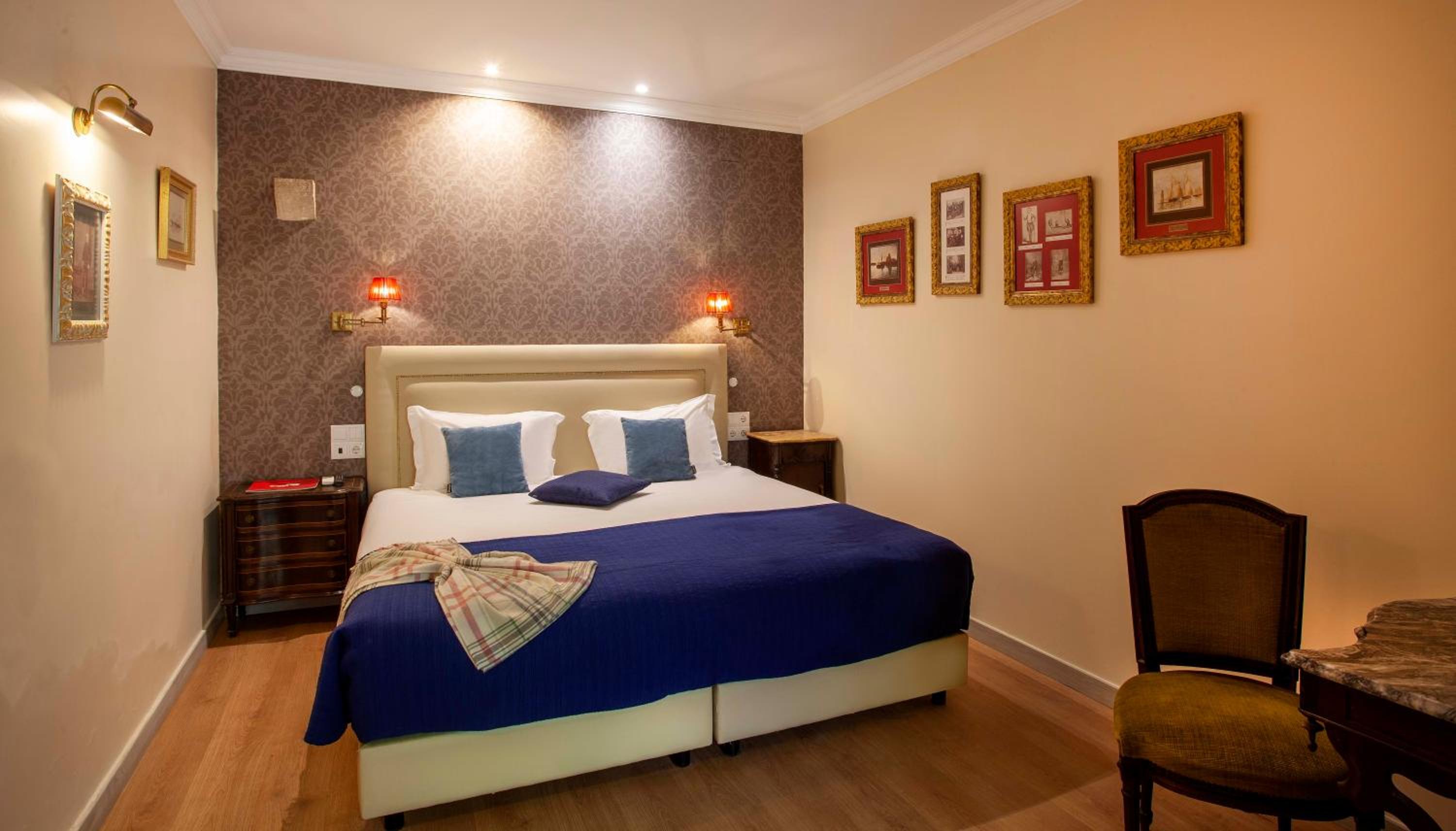 Suite - Photo 6