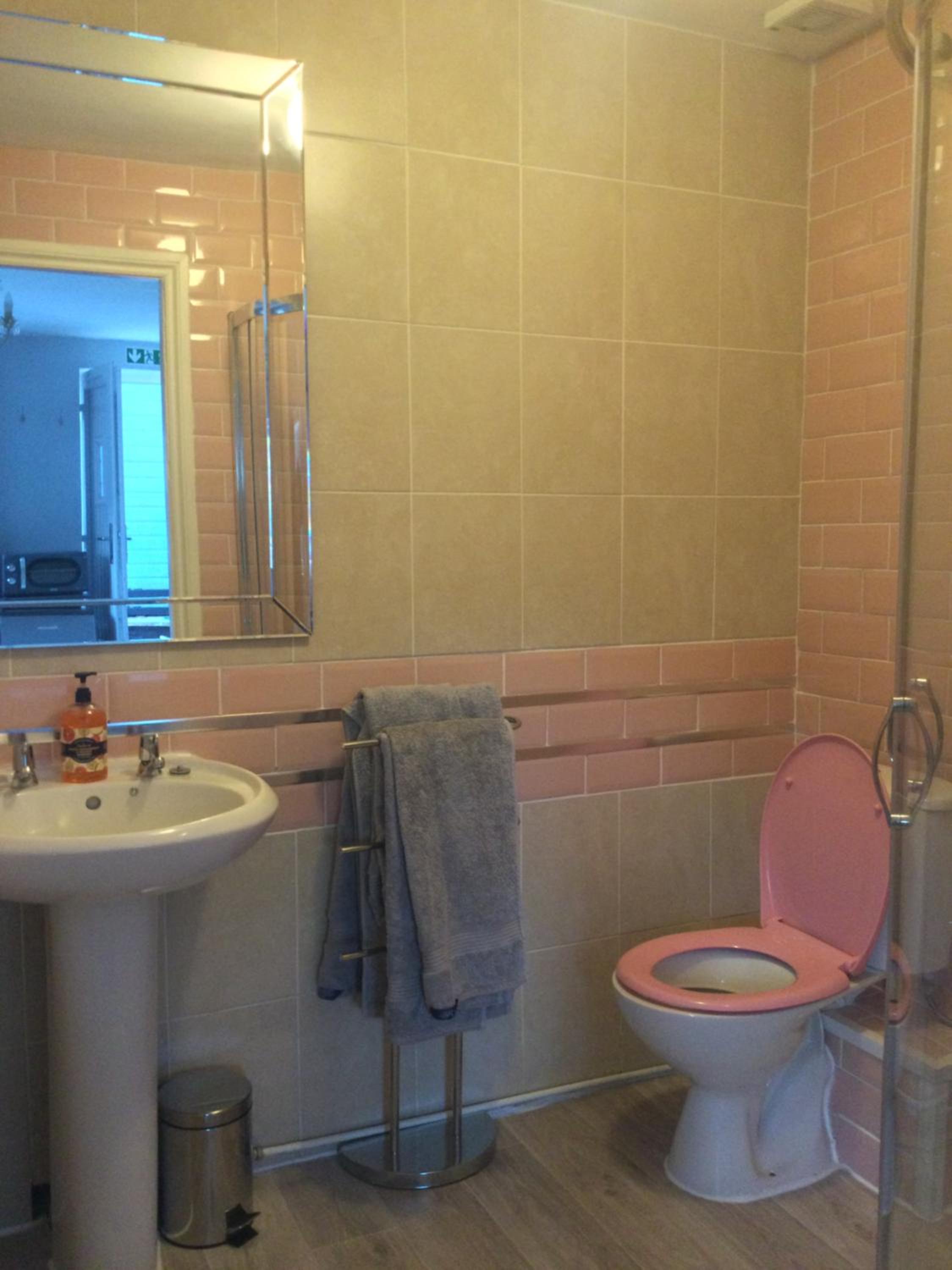 Deluxe Double Room - Photo 3