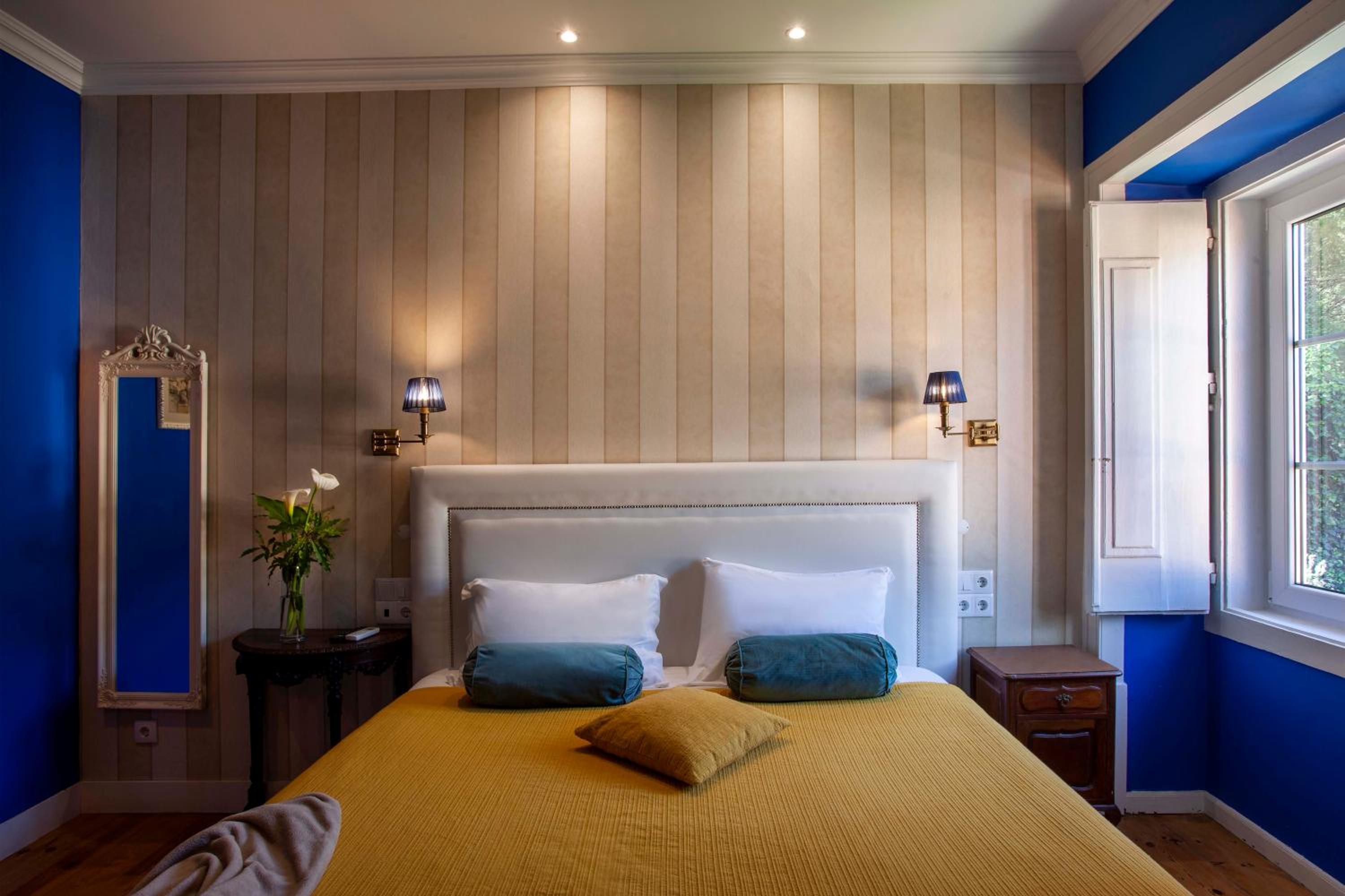 Deluxe Double or Twin Room - Photo 15