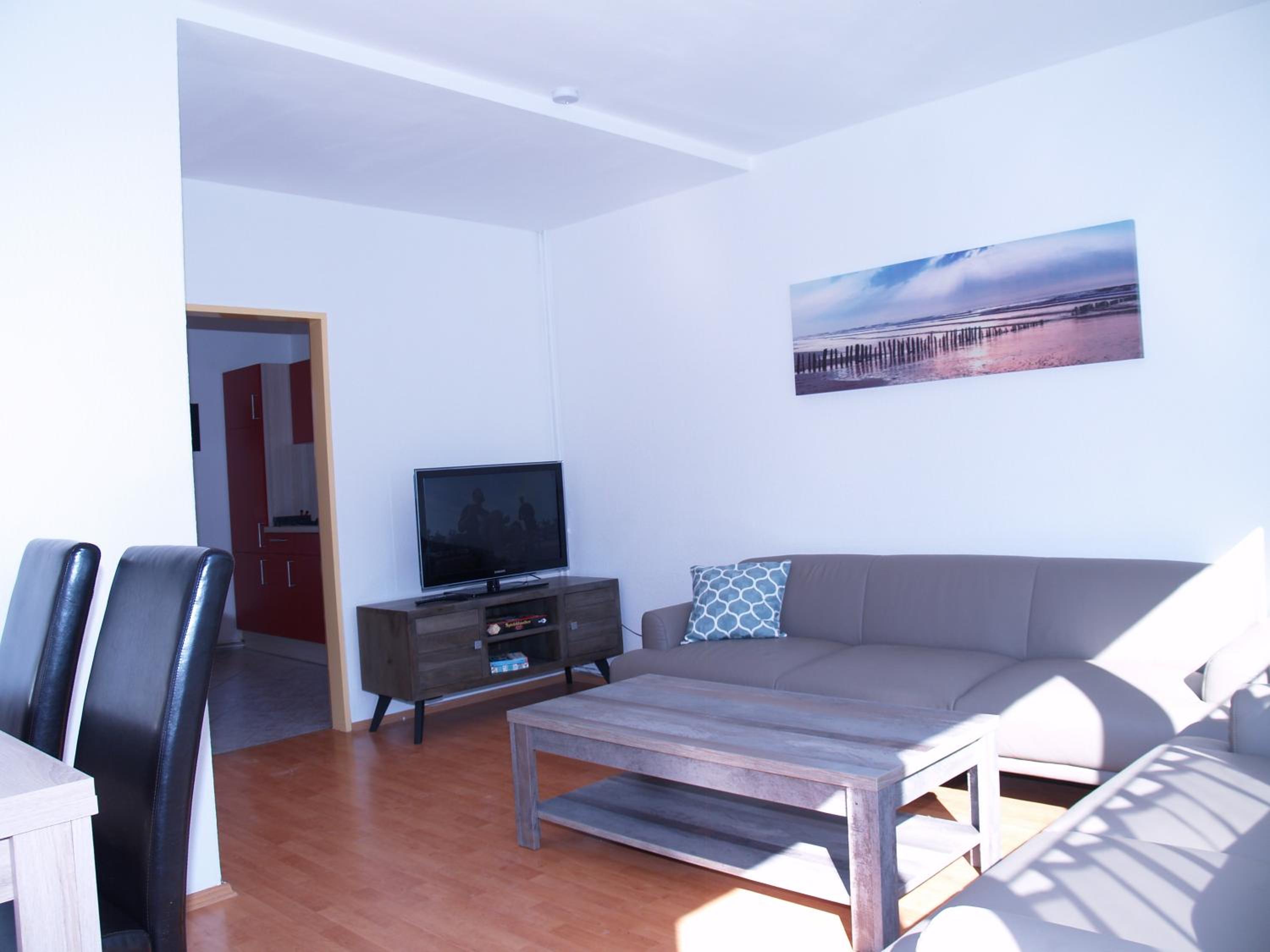 Two-Bedroom House photo 3