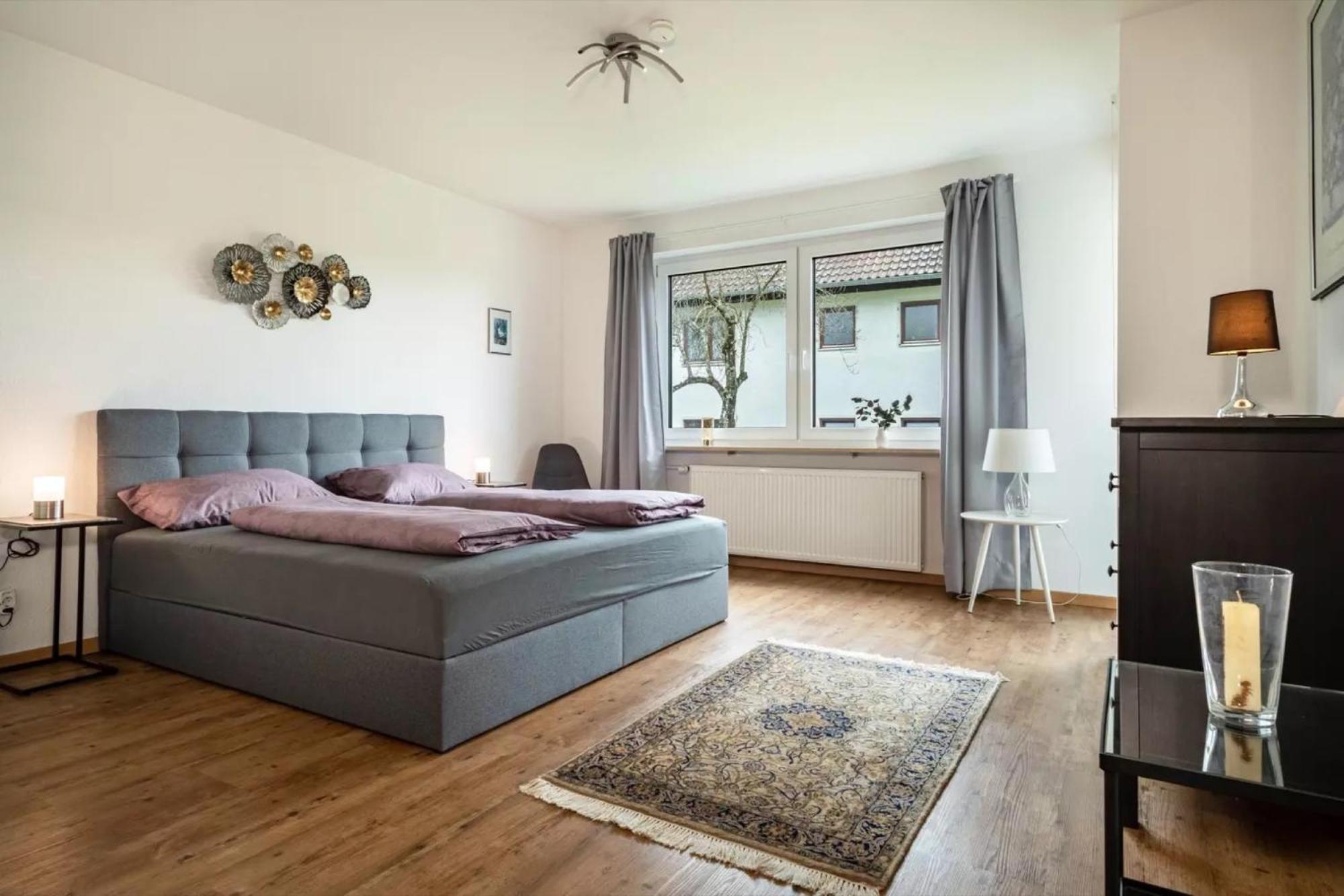 One-Bedroom Apartment with Garden View photo 3