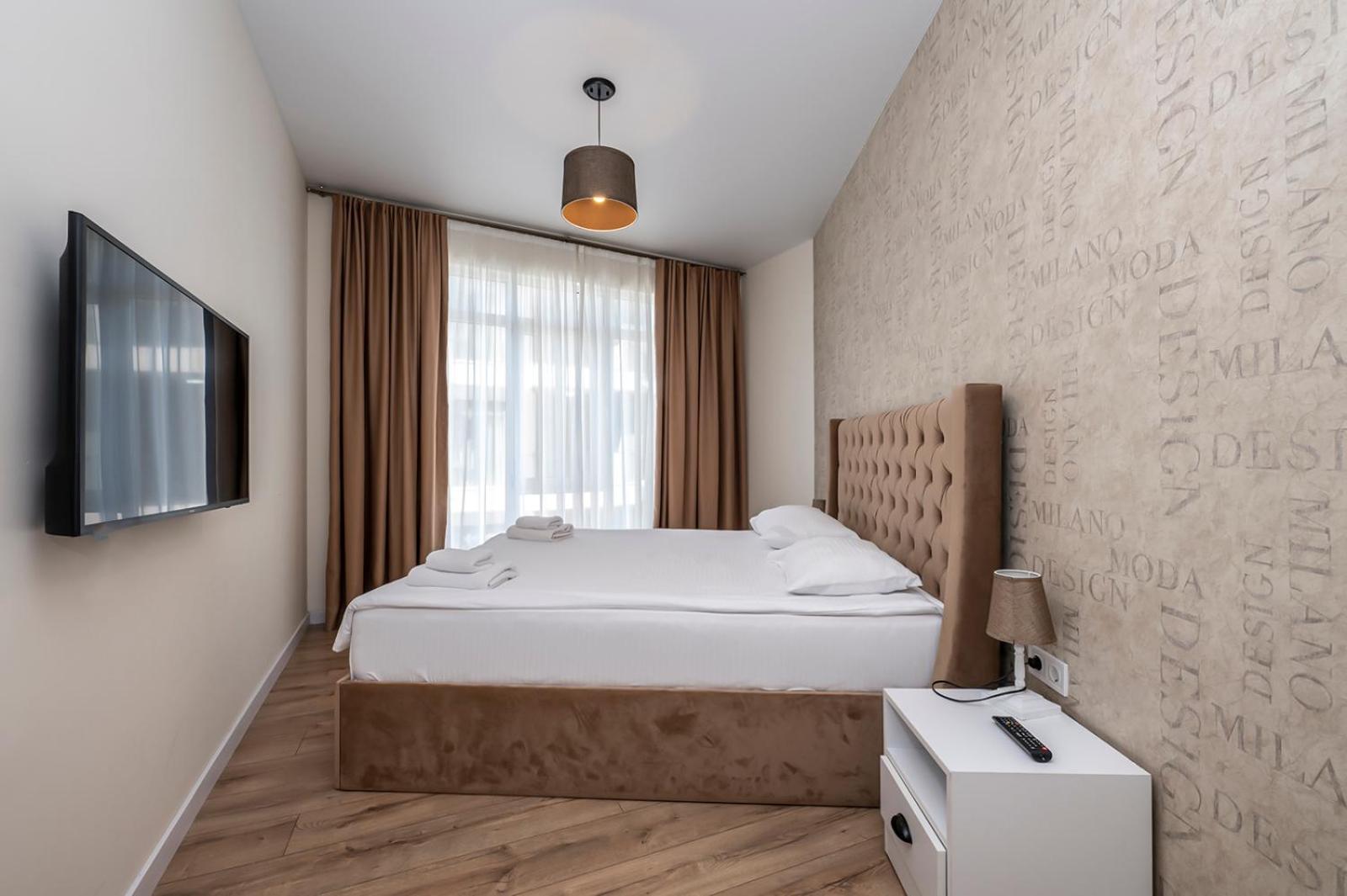 Deluxe Suite - Photo 11
