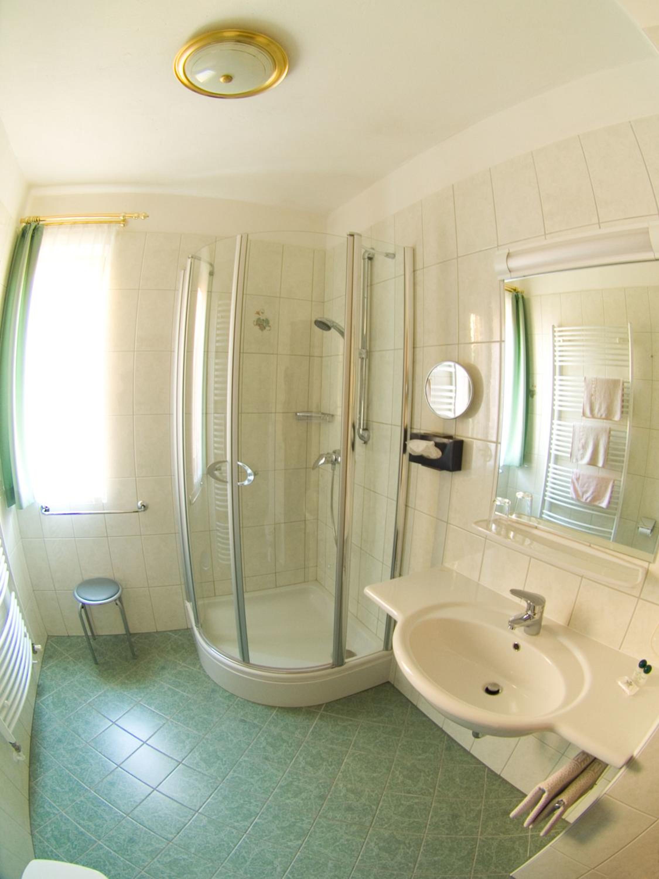 Budget Double Room photo 2