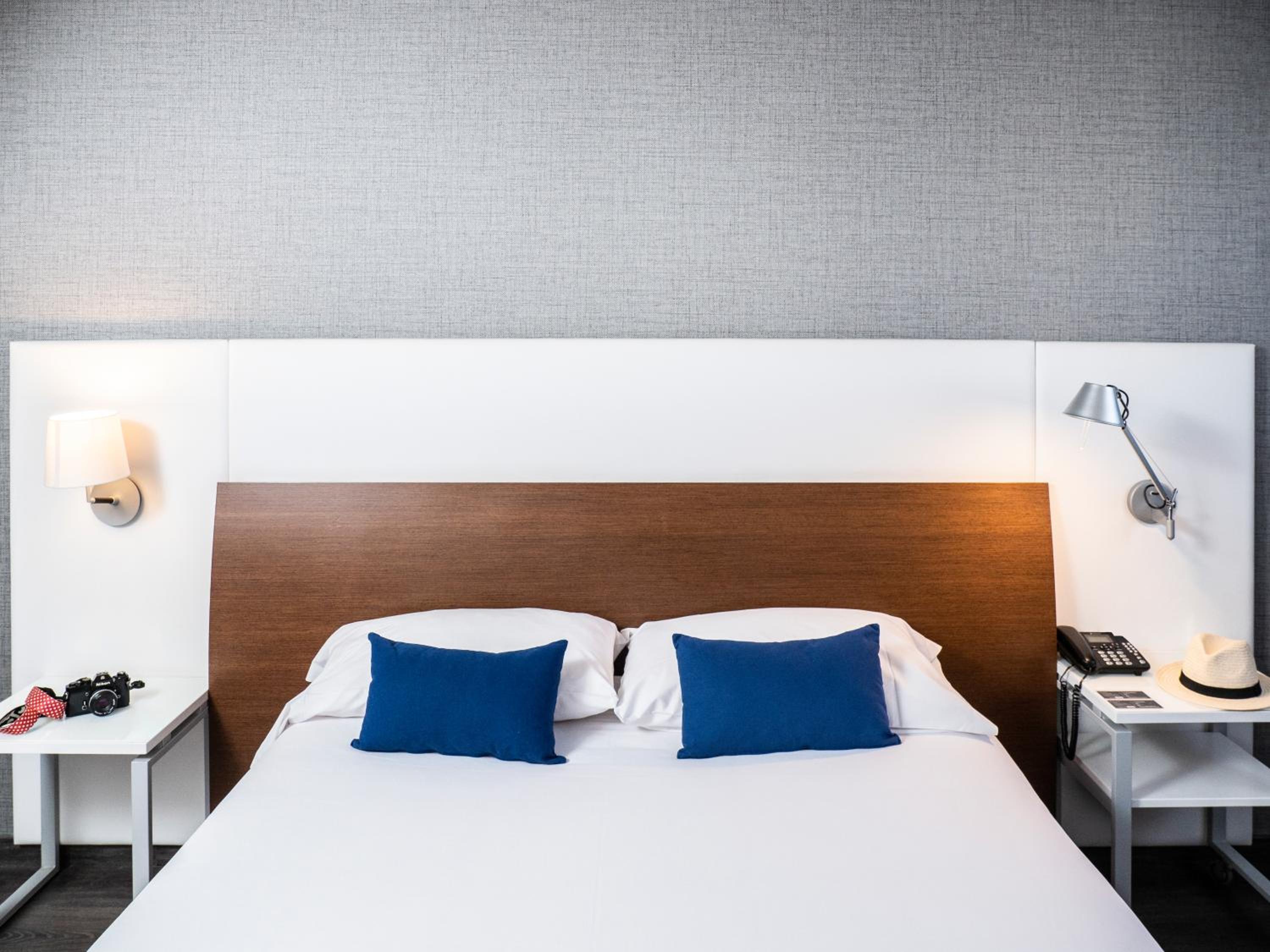 Standard Double Room - Photo 1