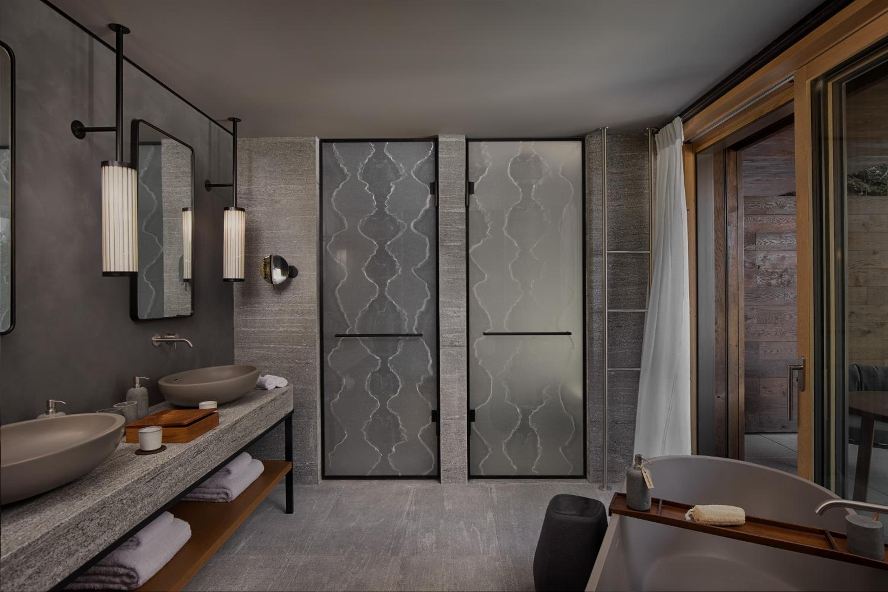 Three Bedroom Terrace Suite - Photo 4